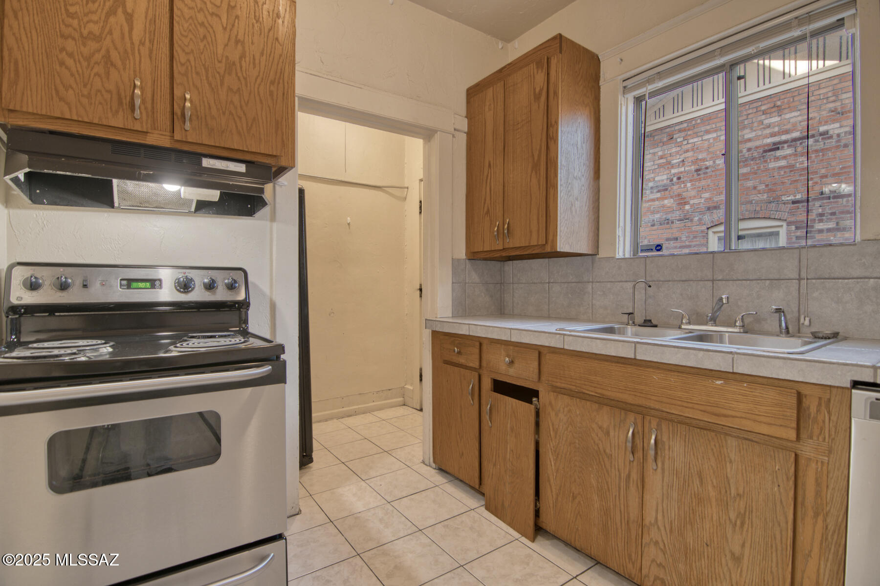 Buells Add - Residential Lease