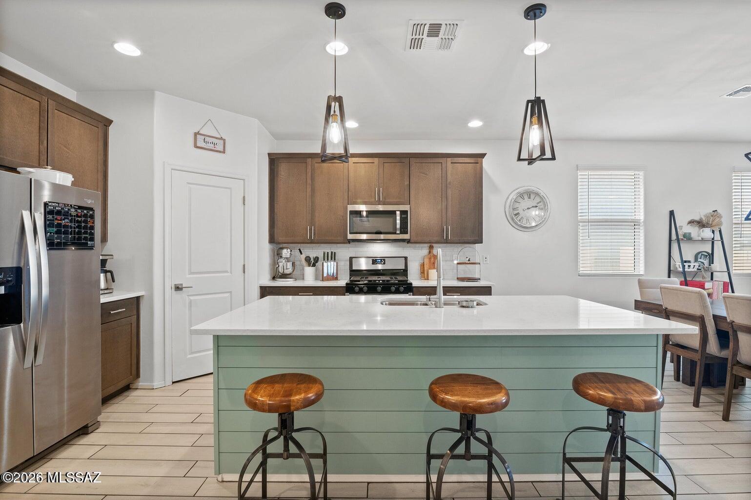 Gladden Farms Block 27 Phase 2 - Residential Lease