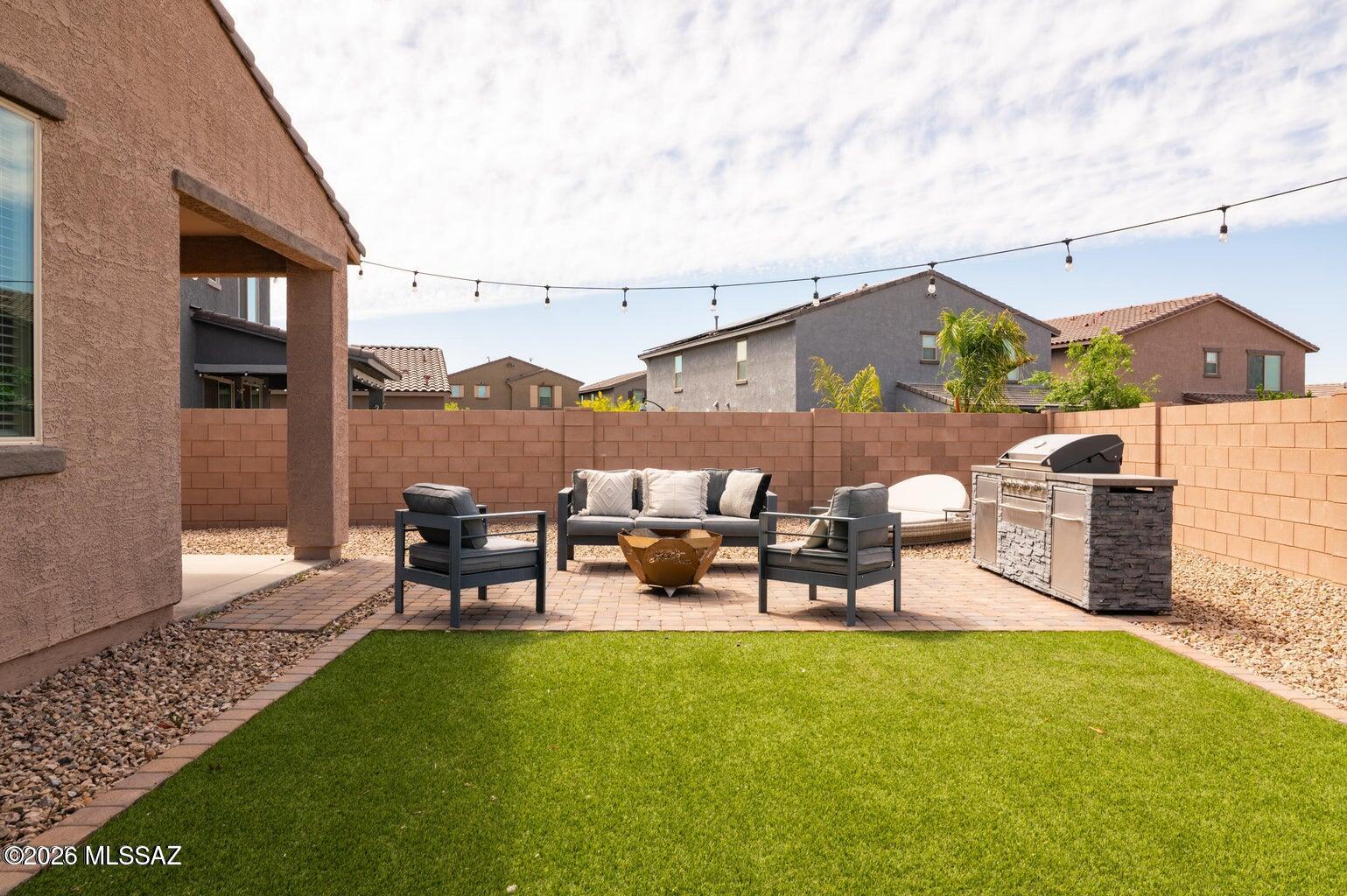 Gladden Farms Block 27 Phase 2 - Residential Lease