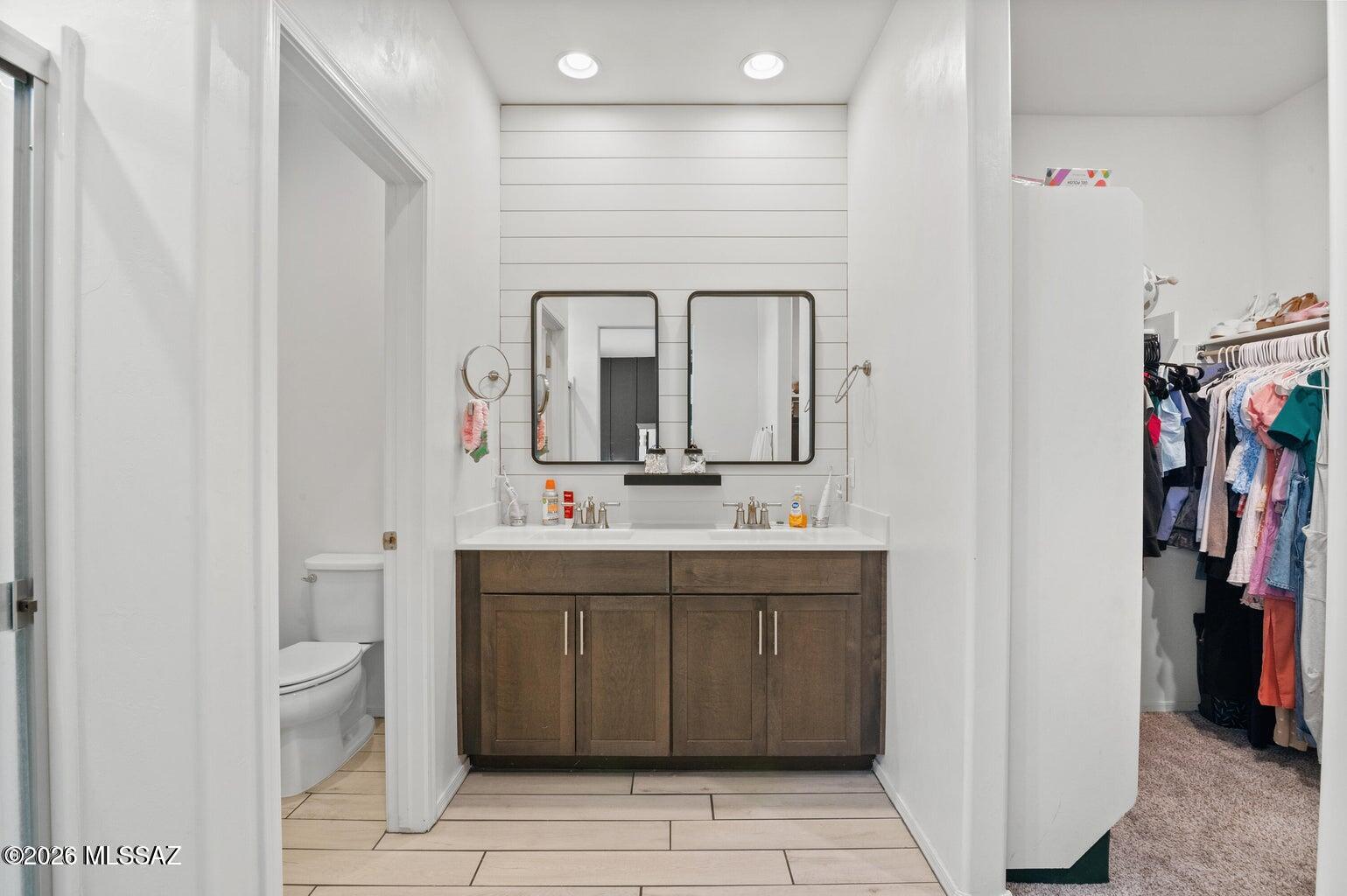Gladden Farms Block 27 Phase 2 - Residential Lease
