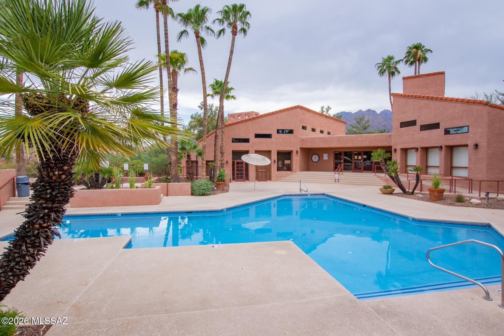 Ventana Vista Condominiums - Residential