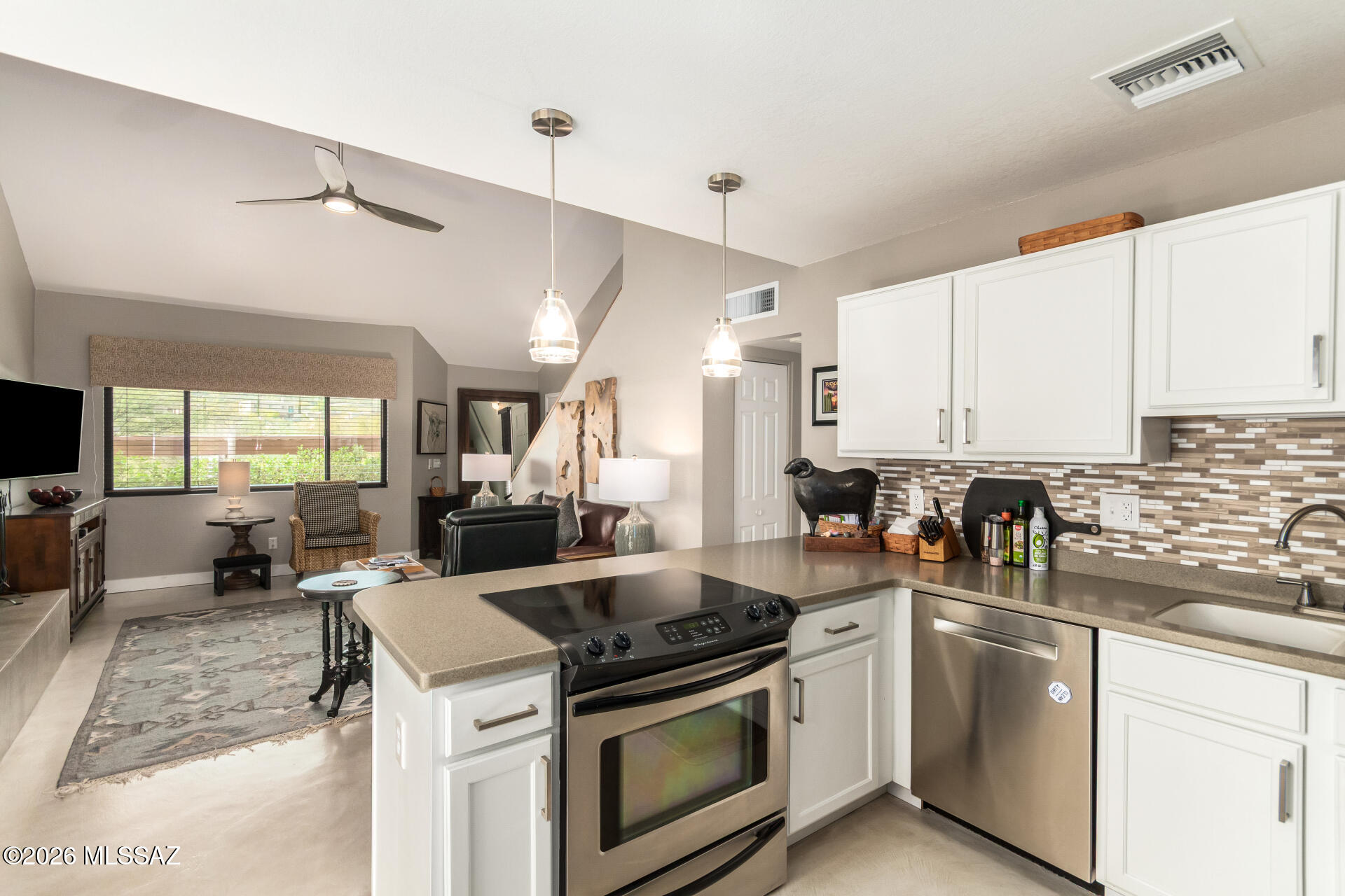 Ventana Vista Condominiums - Residential