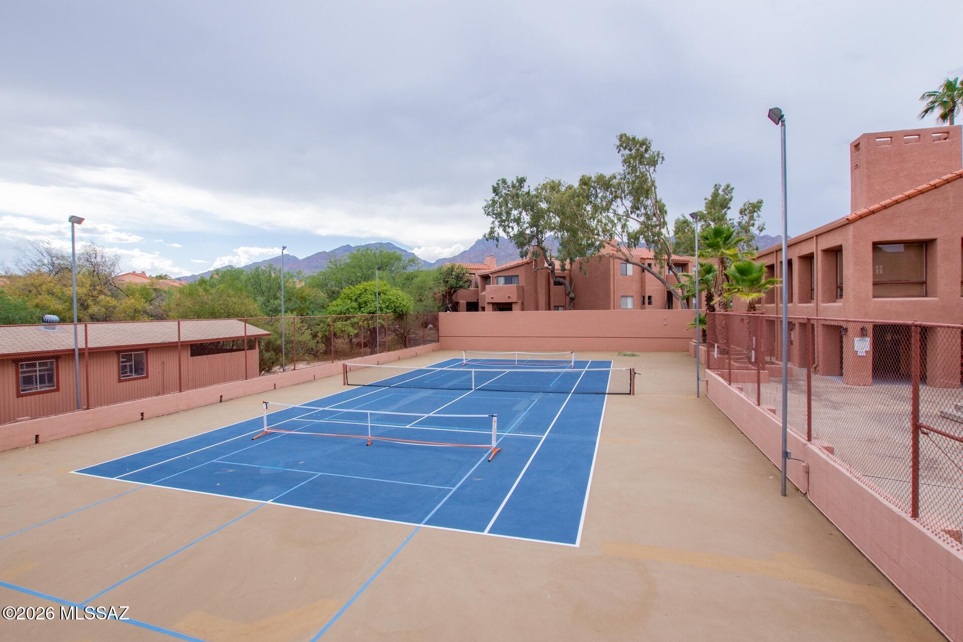 Ventana Vista Condominiums - Residential