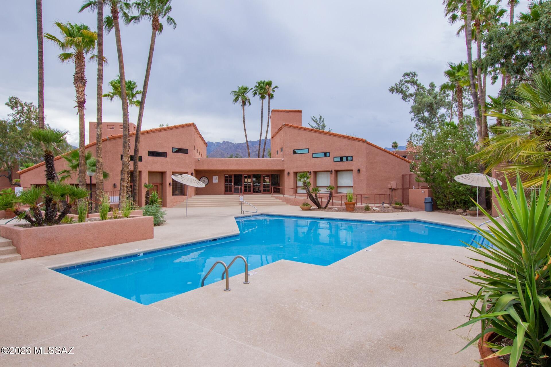Ventana Vista Condominiums - Residential