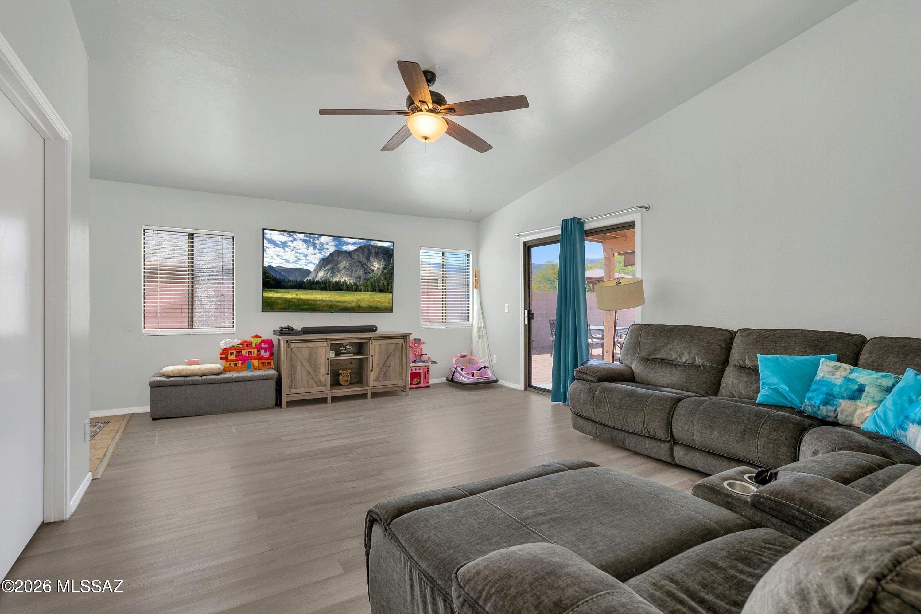 7646 S Coleville Street