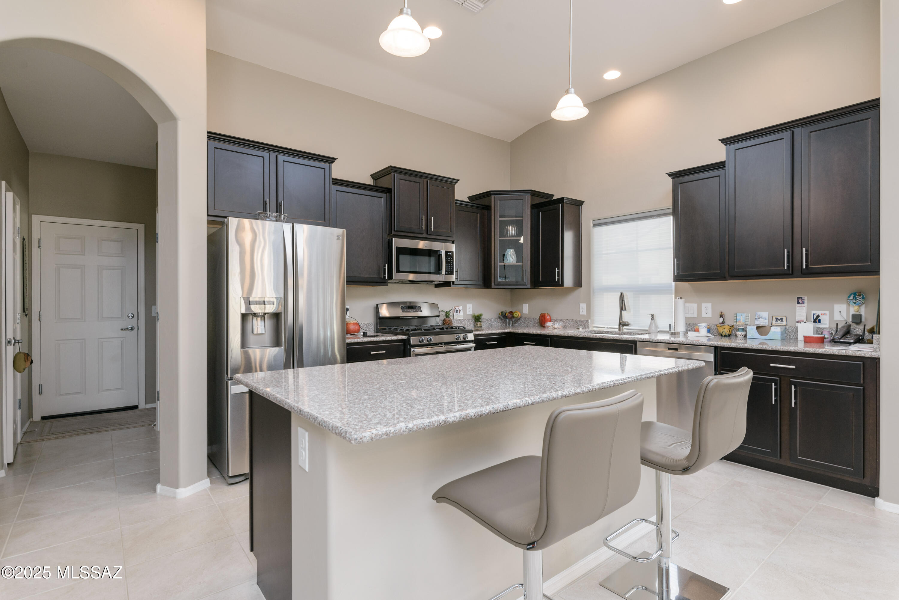 9800 N Saguaro Breeze Way