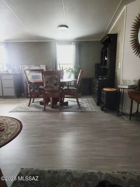 15770 N Oracle Road B4 Tucson AZ 85739