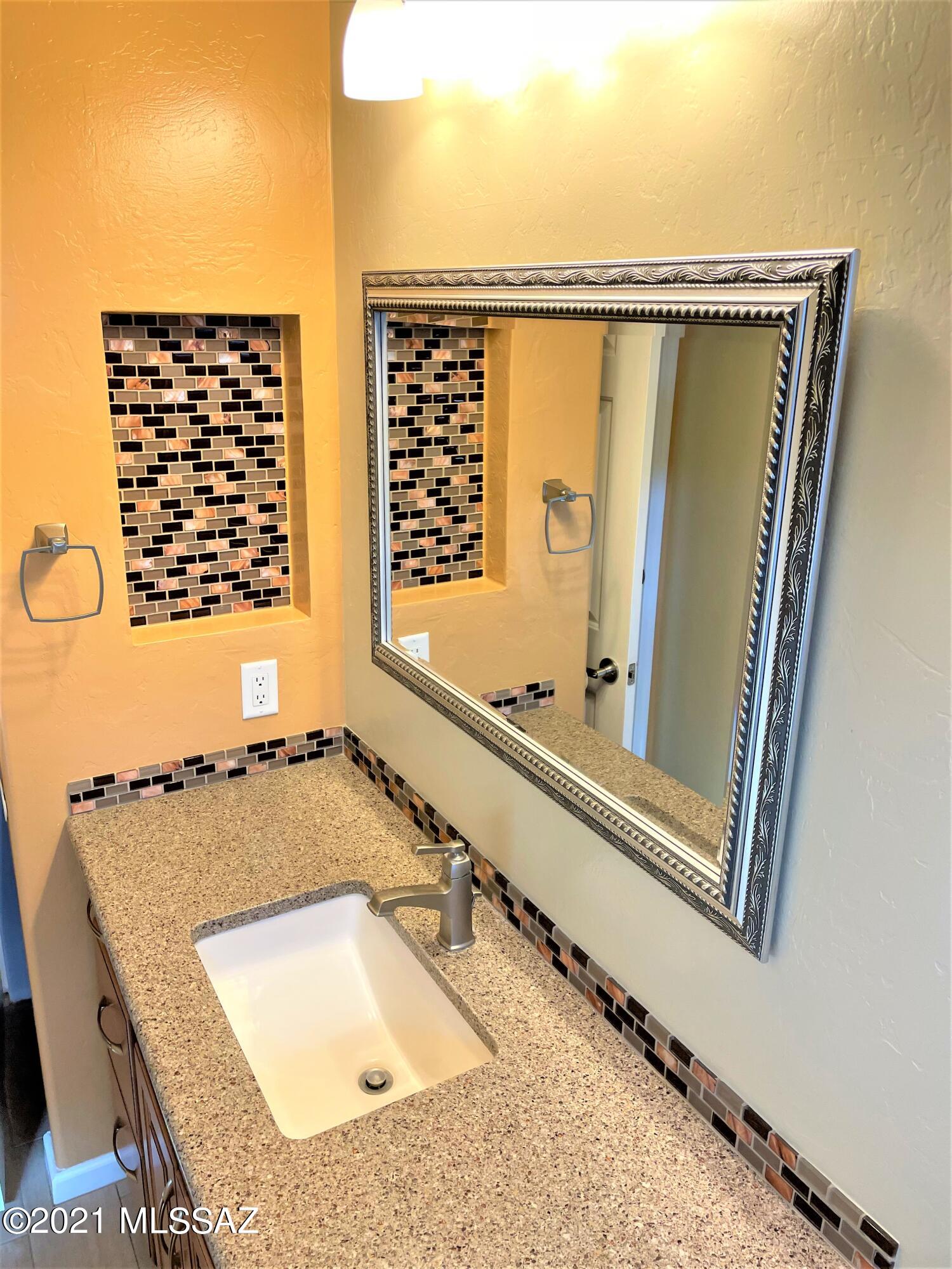 Bluffs At Dove Mountain (1-122) - Residential Lease
