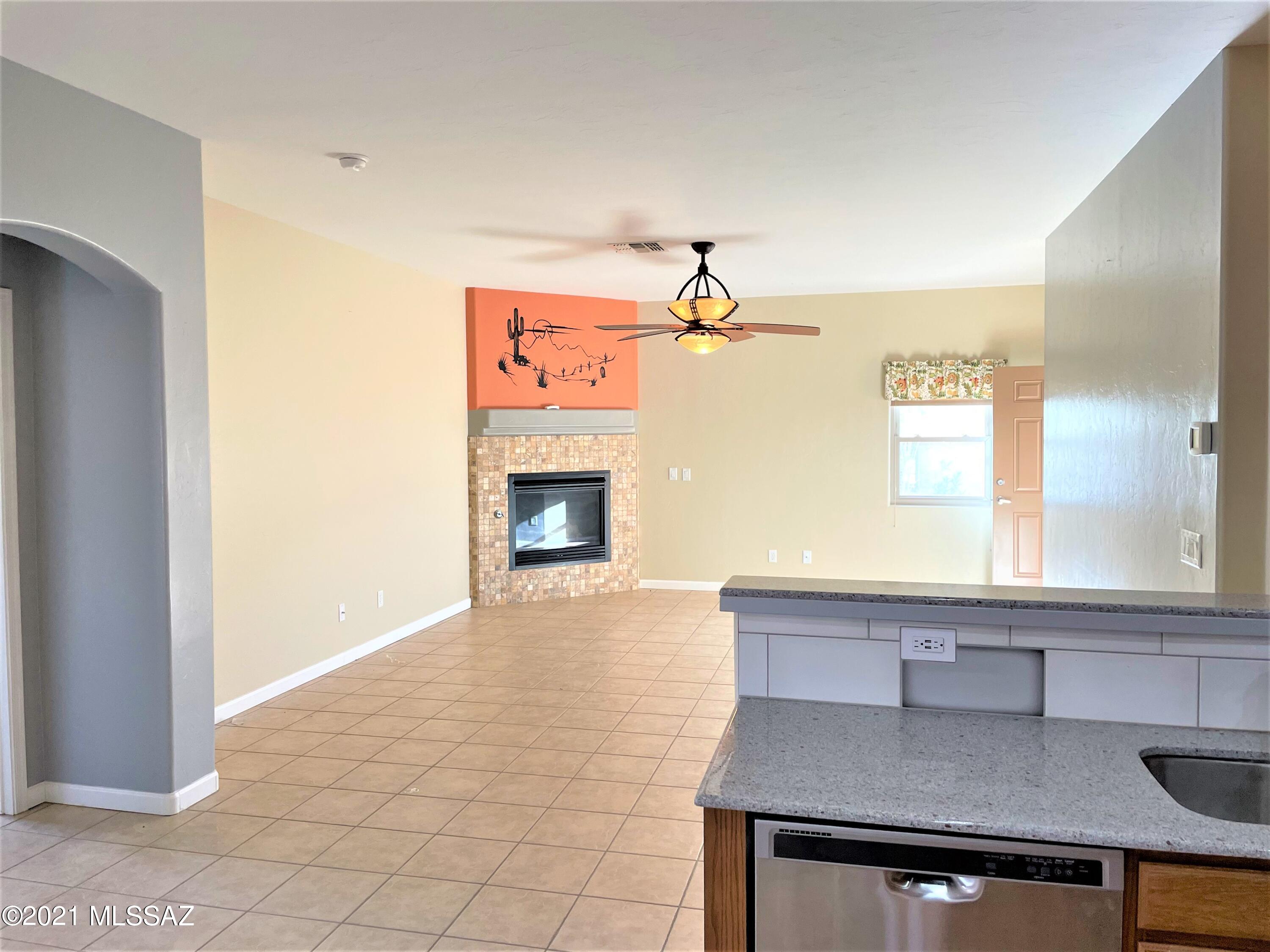 Bluffs At Dove Mountain (1-122) - Residential Lease