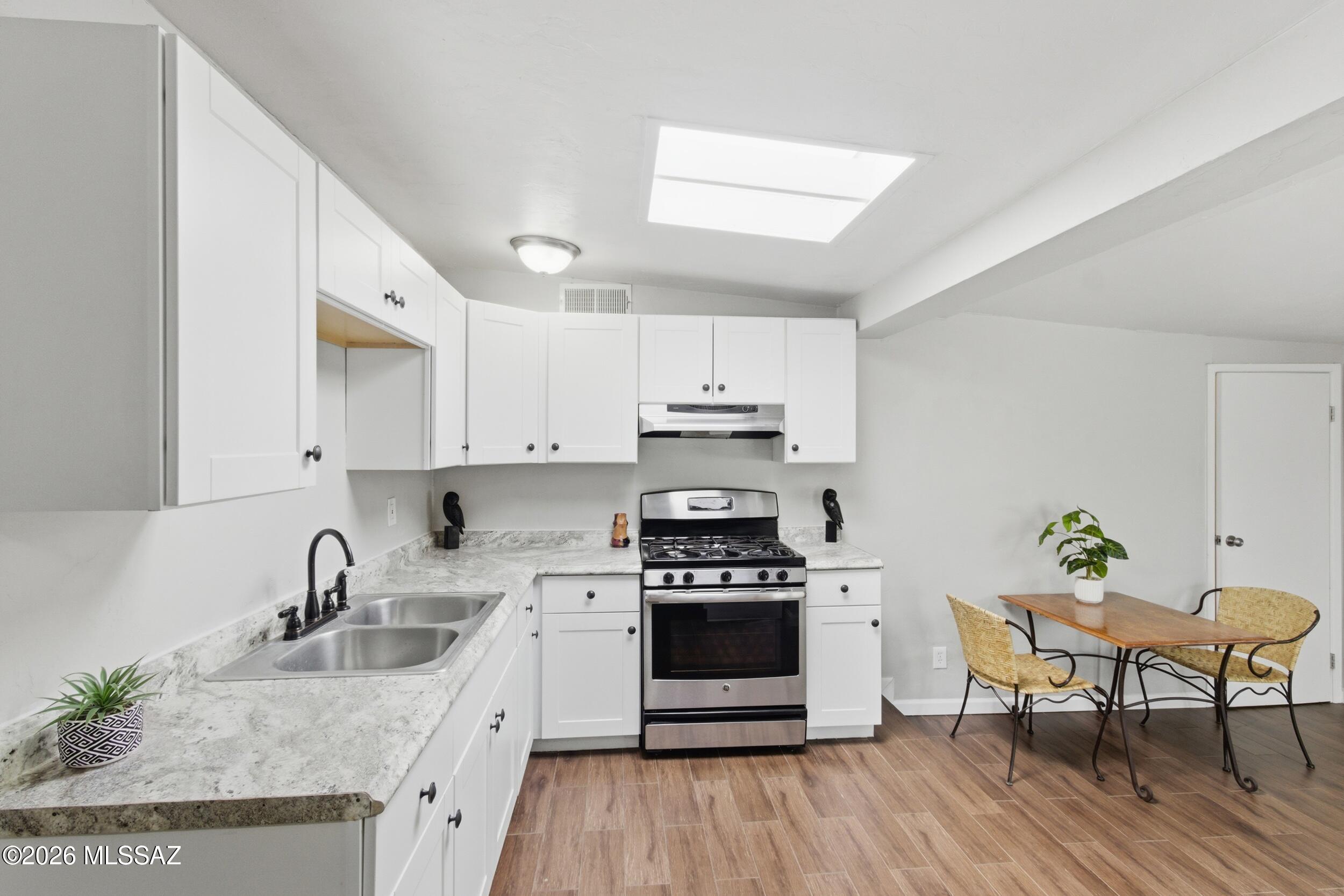 Mayfair Terrace - Residential