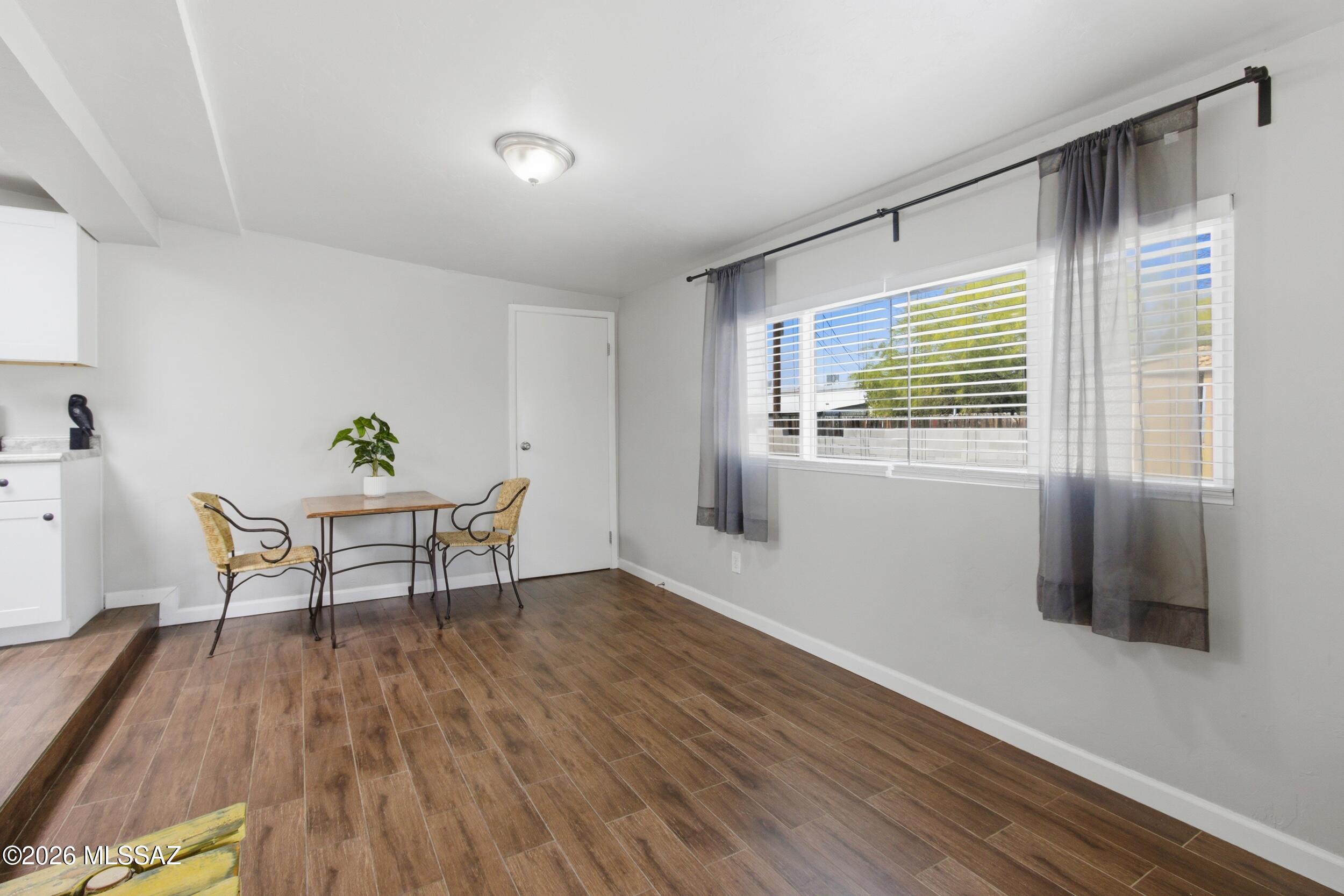 Mayfair Terrace - Residential