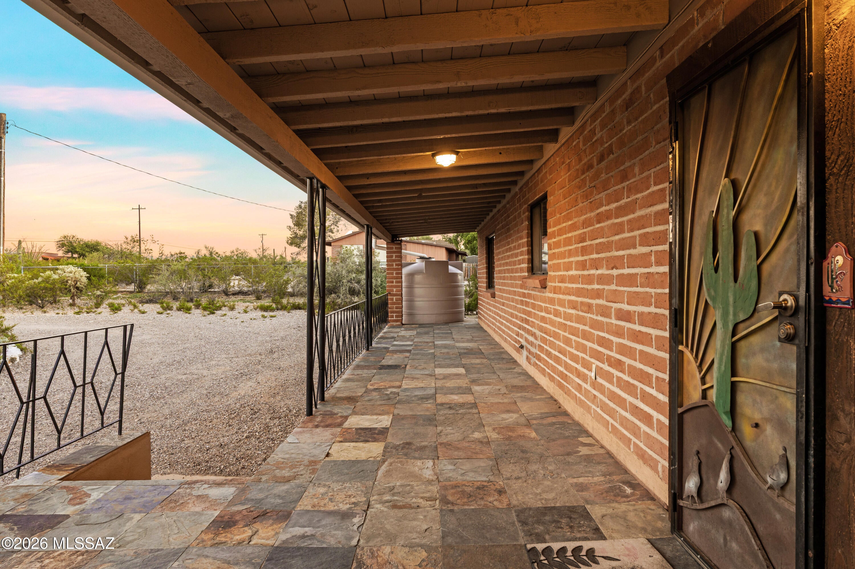 6161 N Panorama Drive