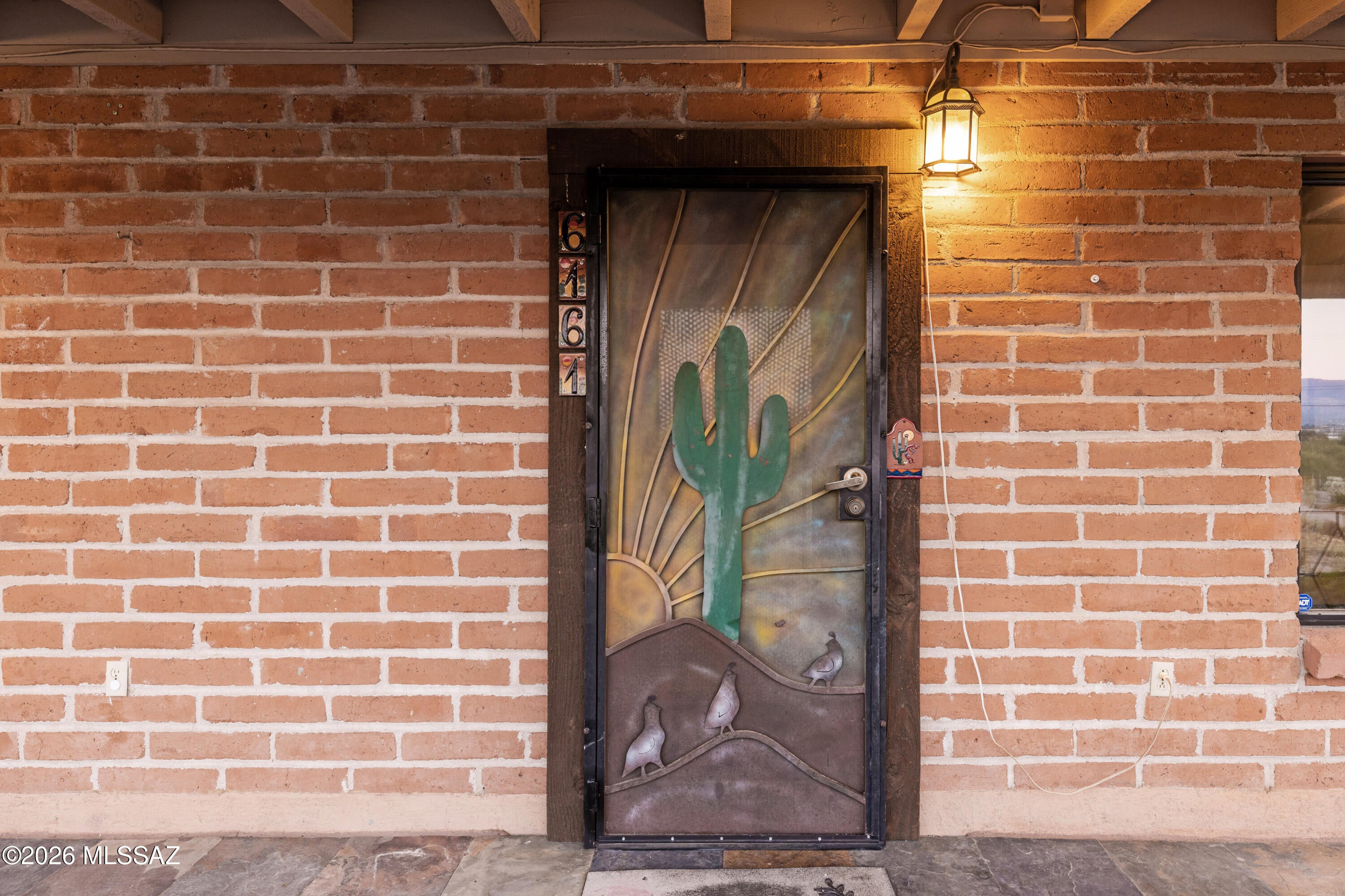 6161 N Panorama Drive