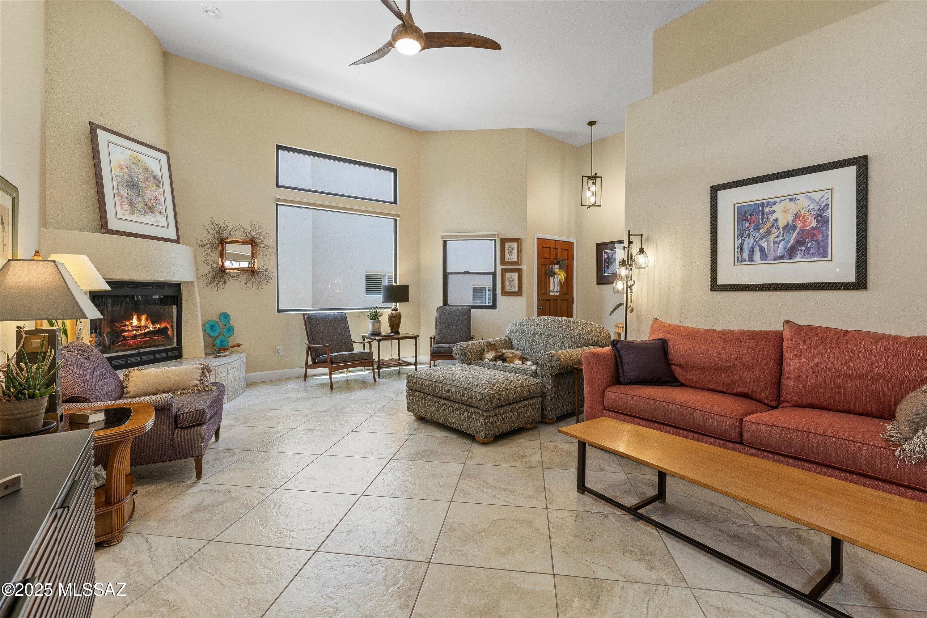 1665 E Deer Hollow Loop