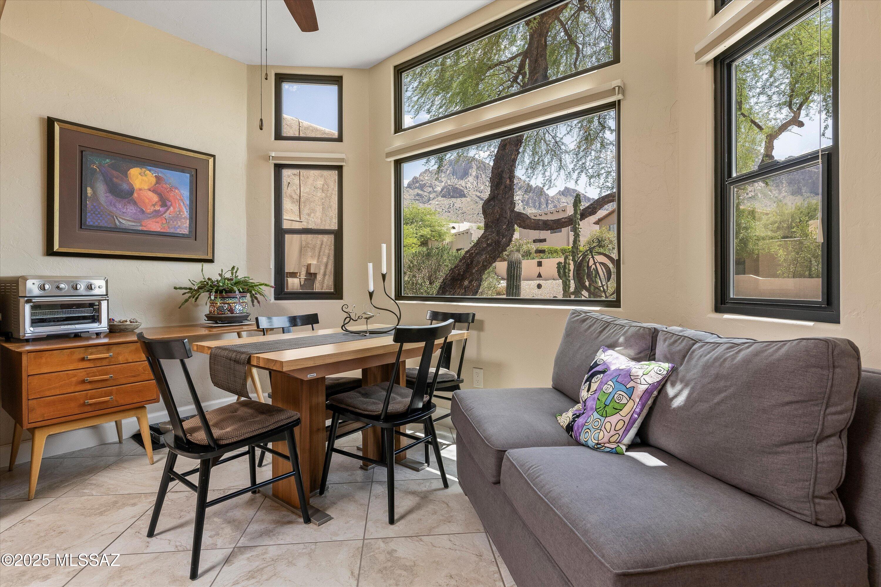 1665 E Deer Hollow Loop