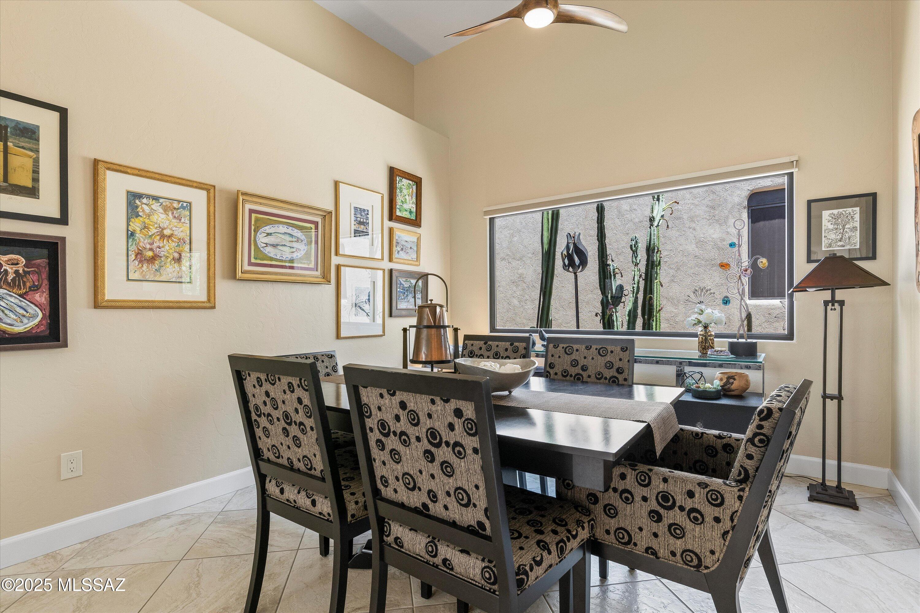 1665 E Deer Hollow Loop