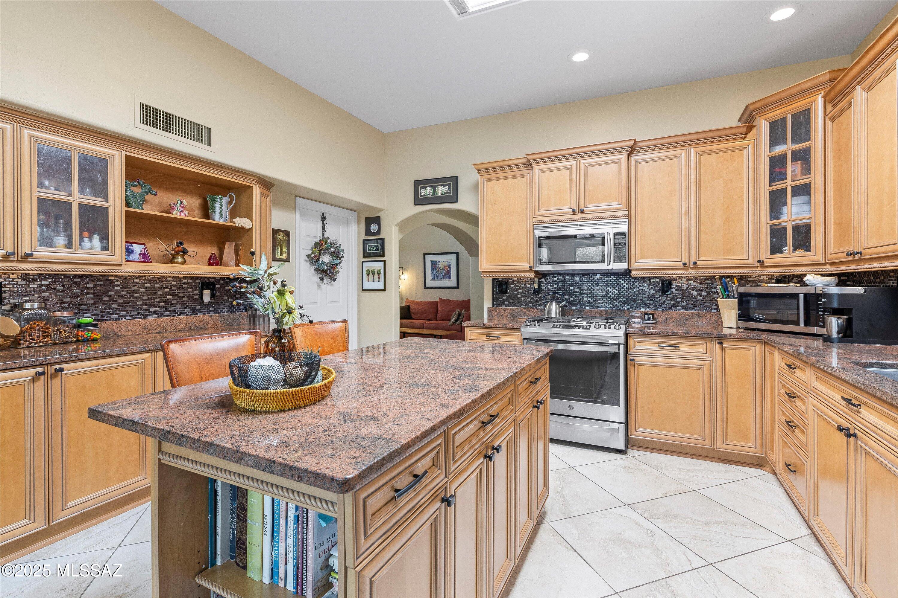 1665 E Deer Hollow Loop