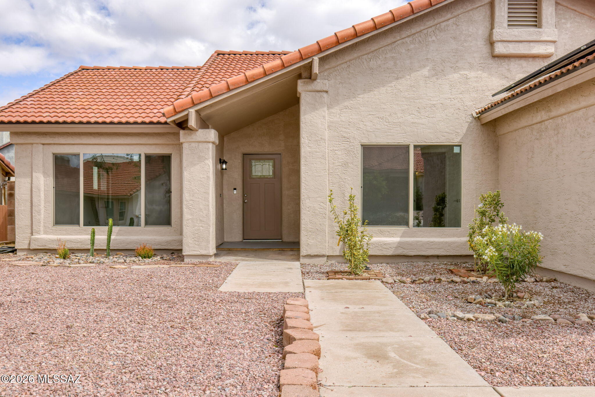 5360 W Grouse Way