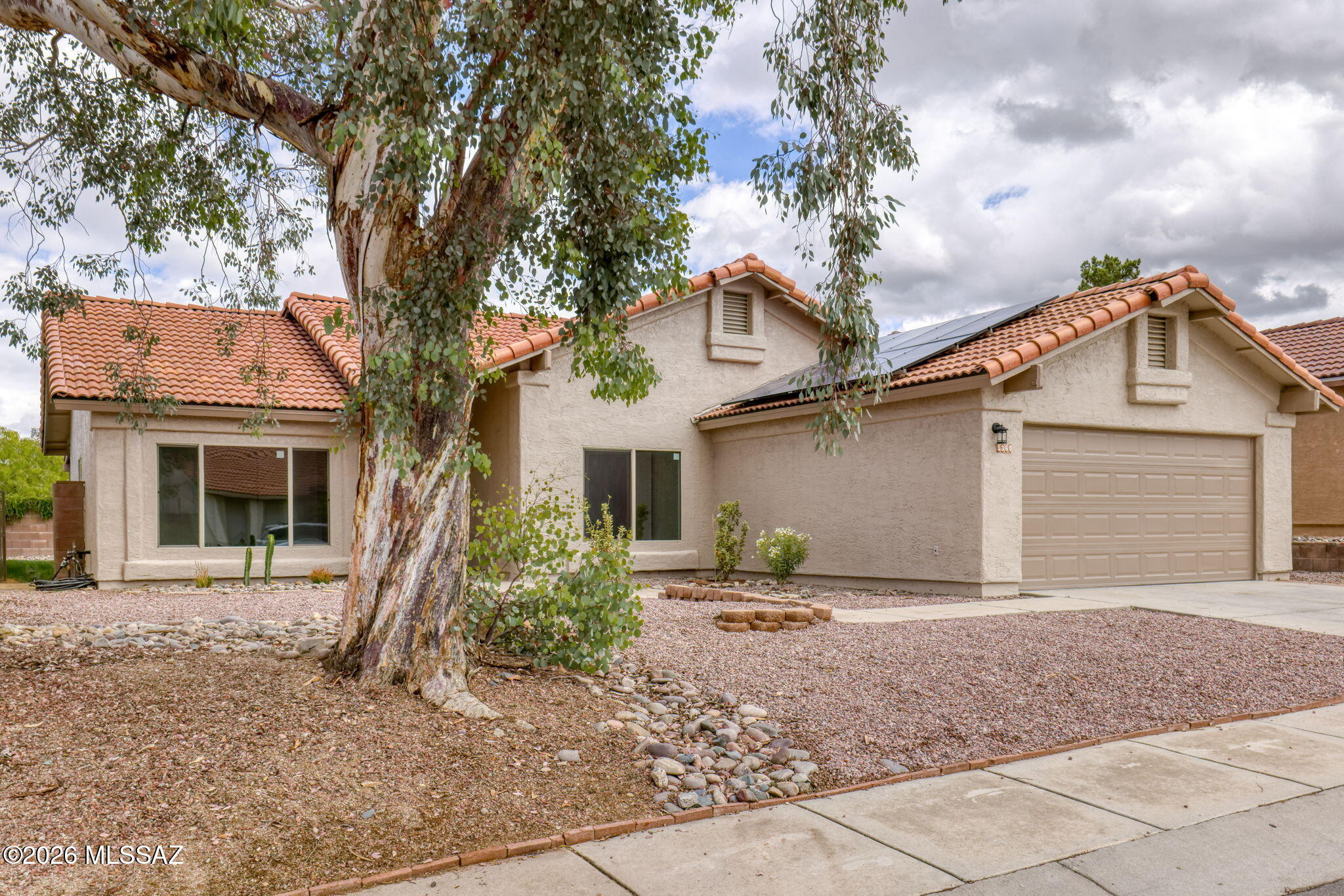 5360 W Grouse Way