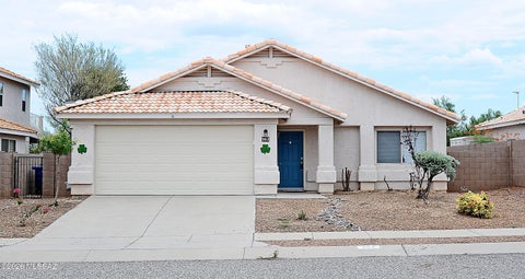 Photo of 983 S Goldenweed Way, Tucson, AZ 85748 (MLS # 22625171)