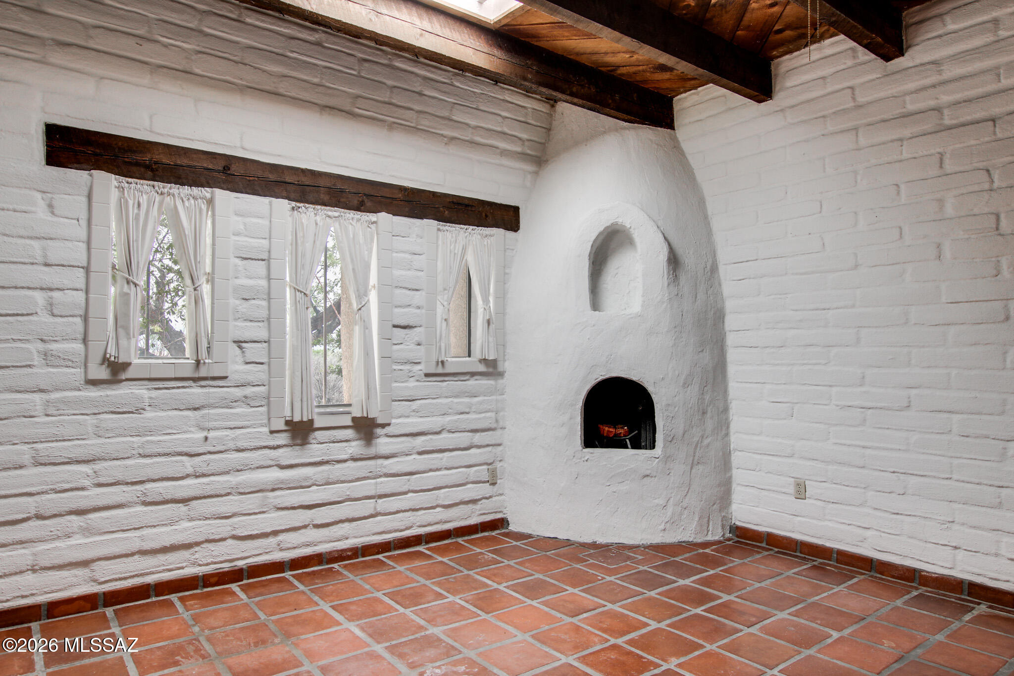 1680 S Camino Del Sol