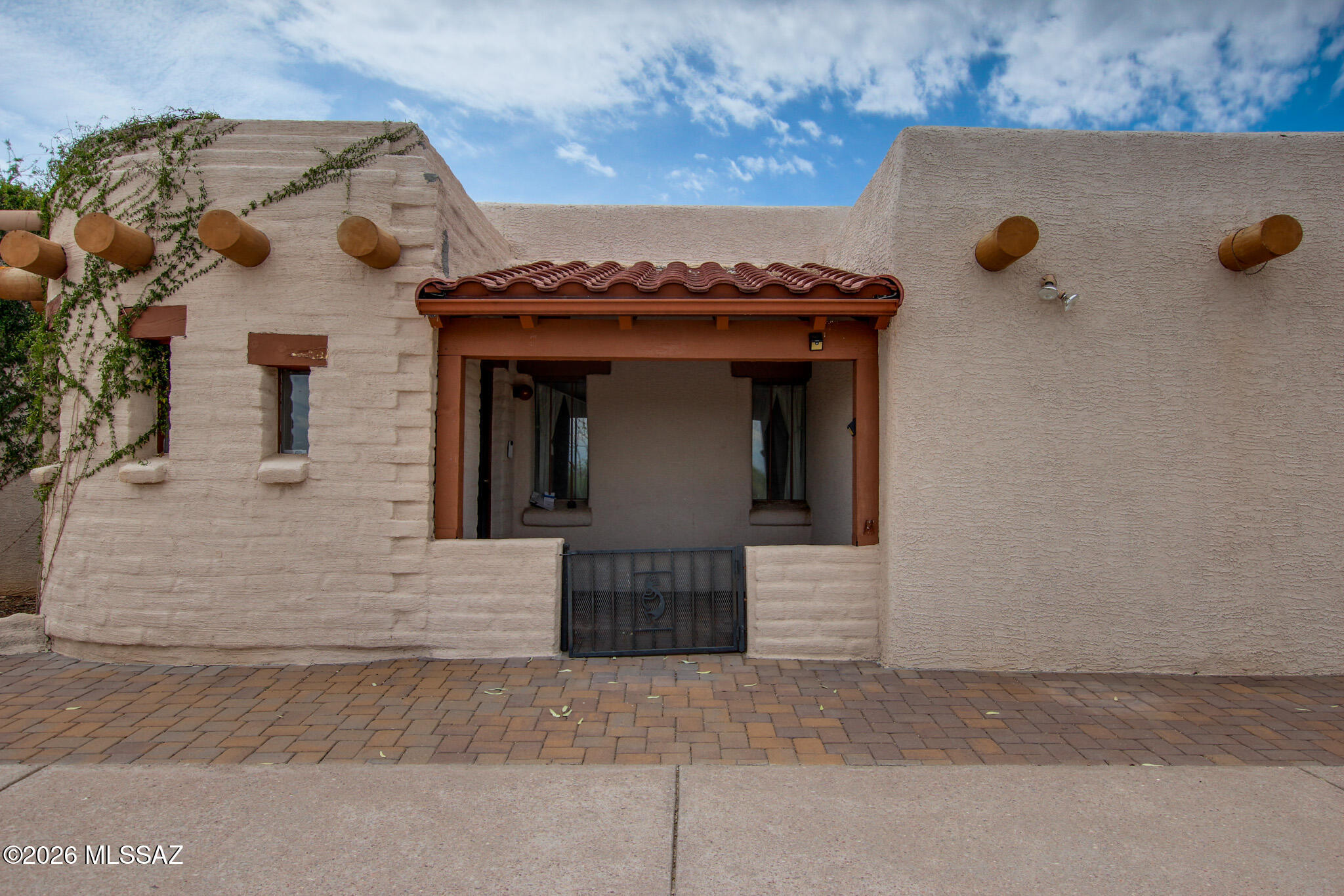 1680 S Camino Del Sol