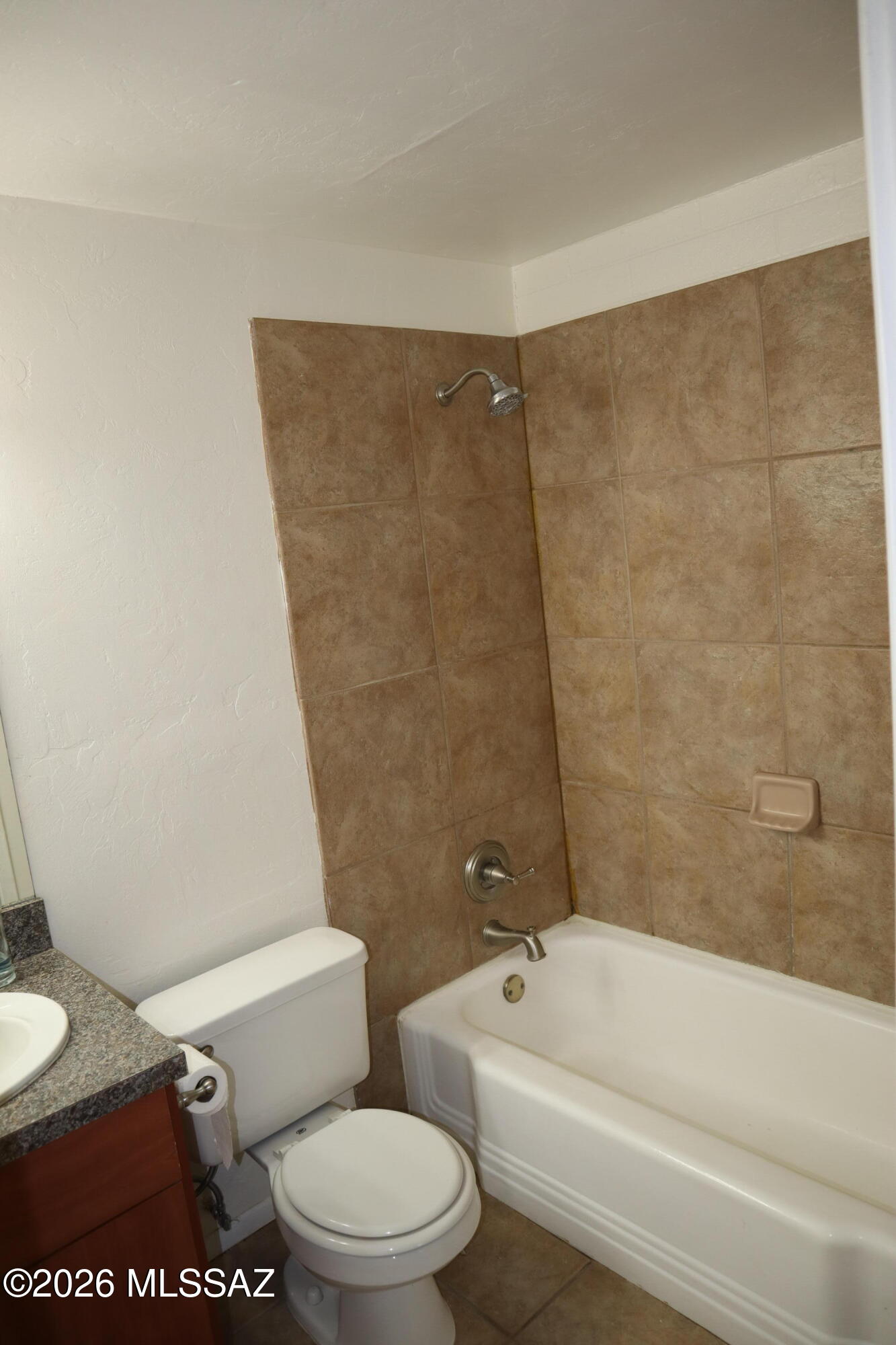 Royal Alvernon Condos. - Residential