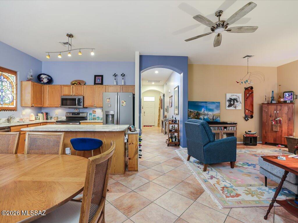 10451 E Sixto Molina Lane