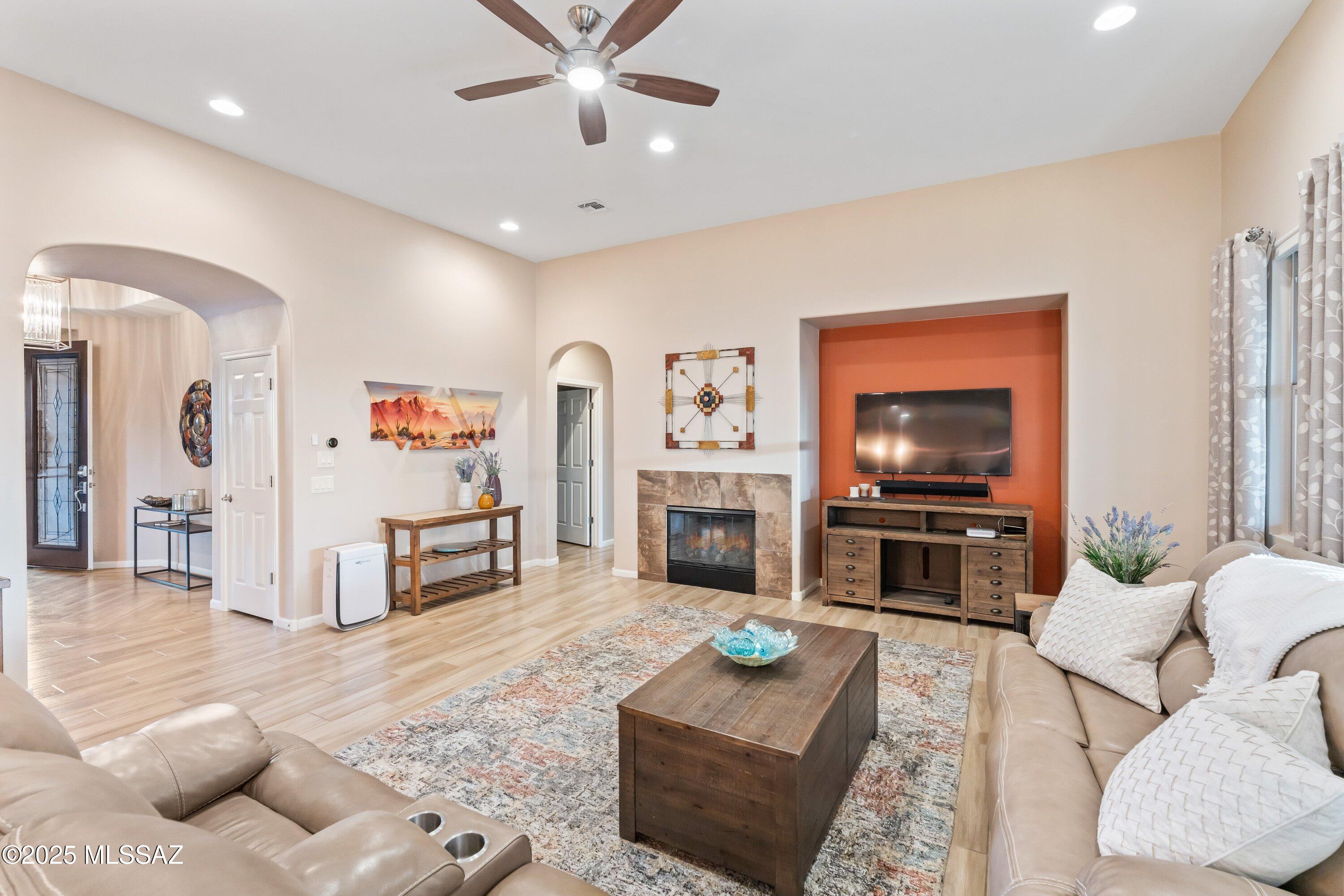 Saddlebrooke Ranch - Residential