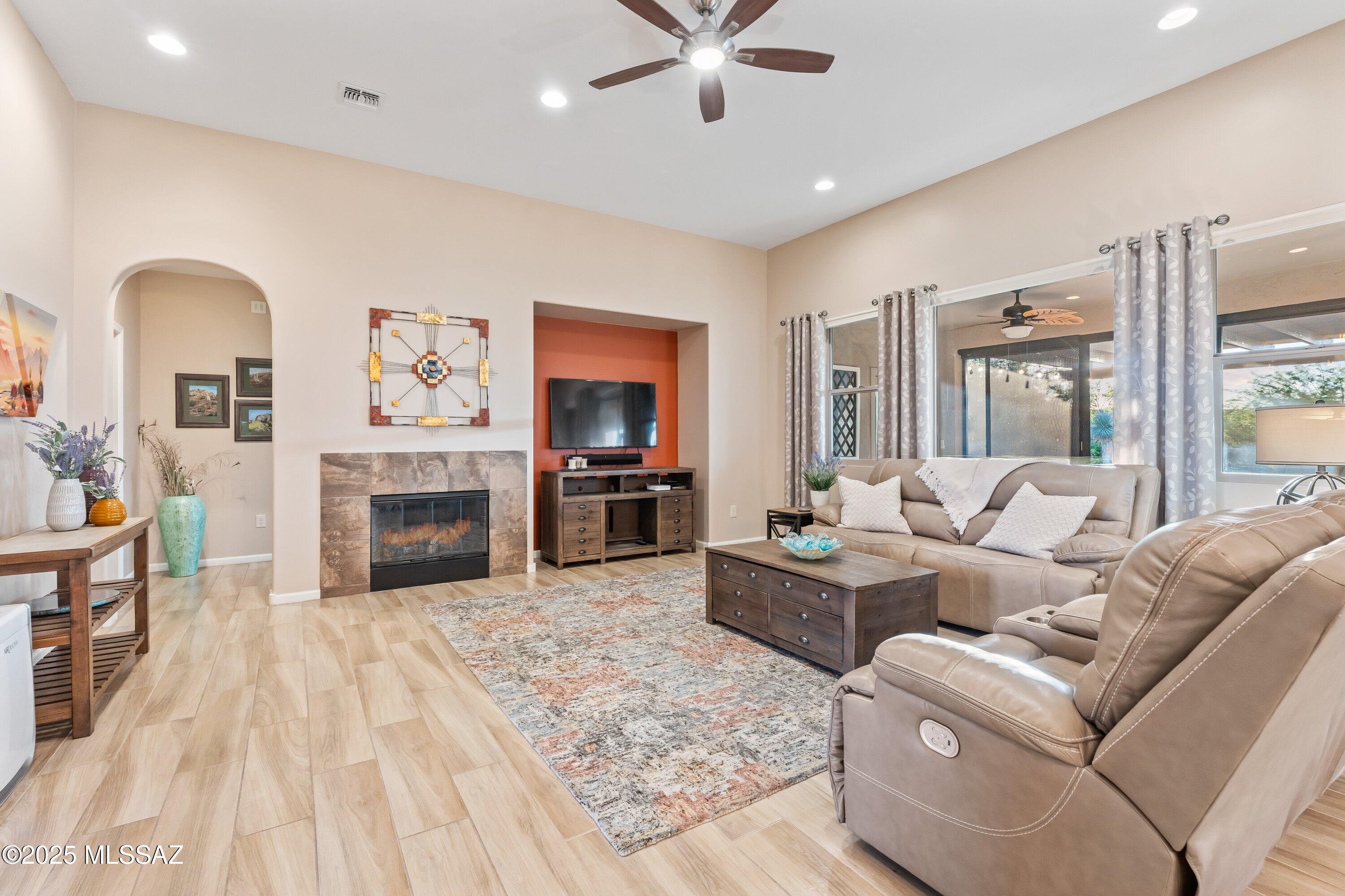 Saddlebrooke Ranch - Residential