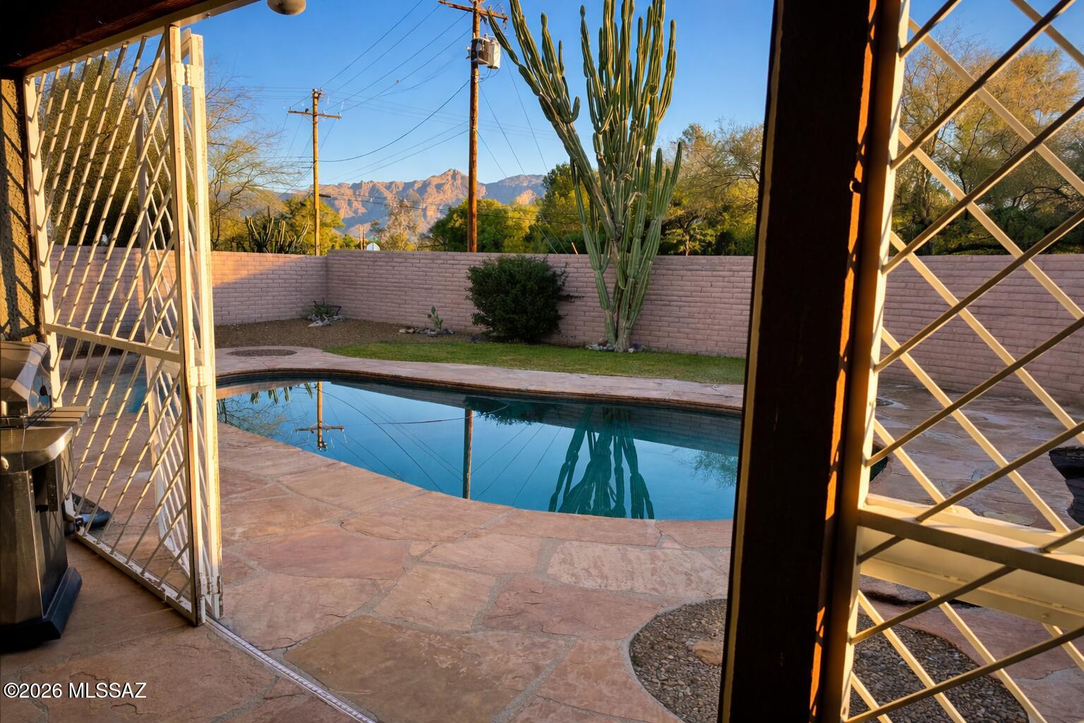 Meadow View - Residential