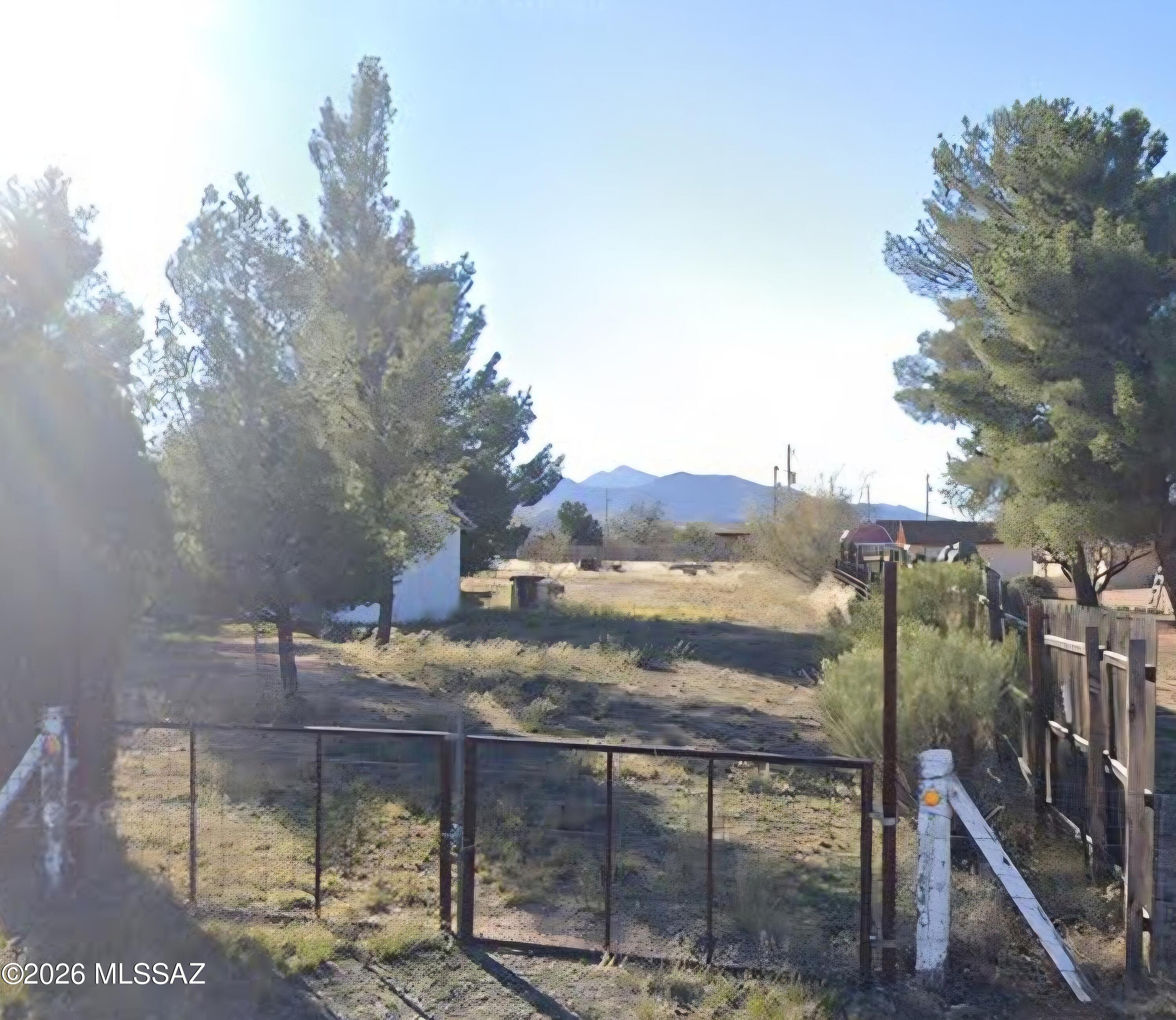 24330 E Navajo Trail