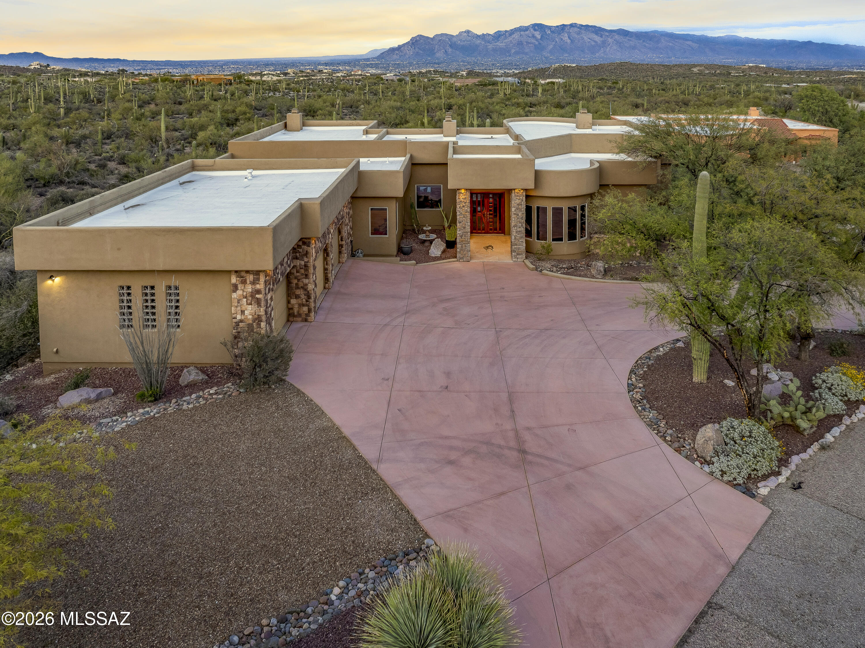 4920 W Monte Carlo Drive