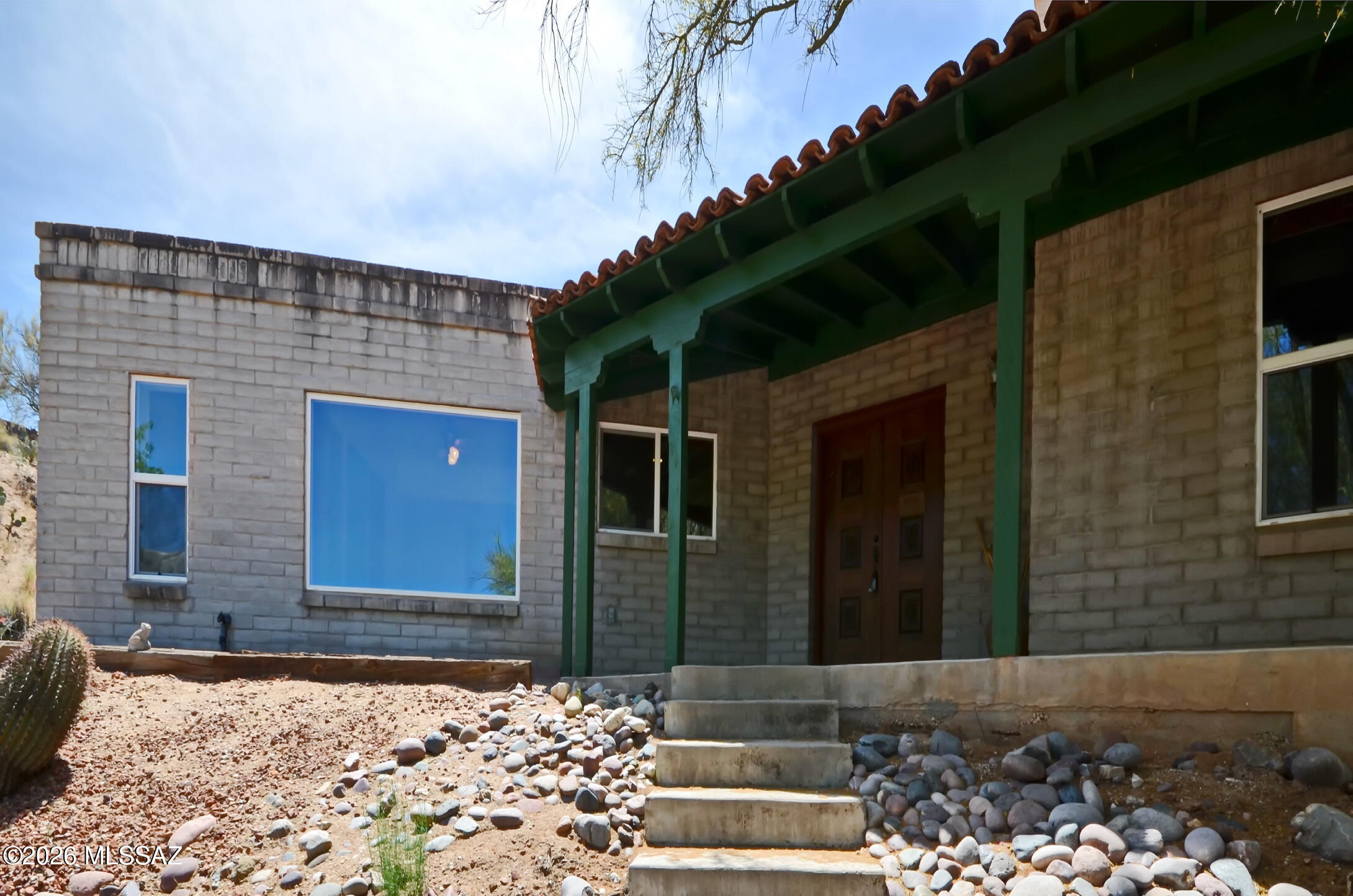 745 W Bangalor Drive