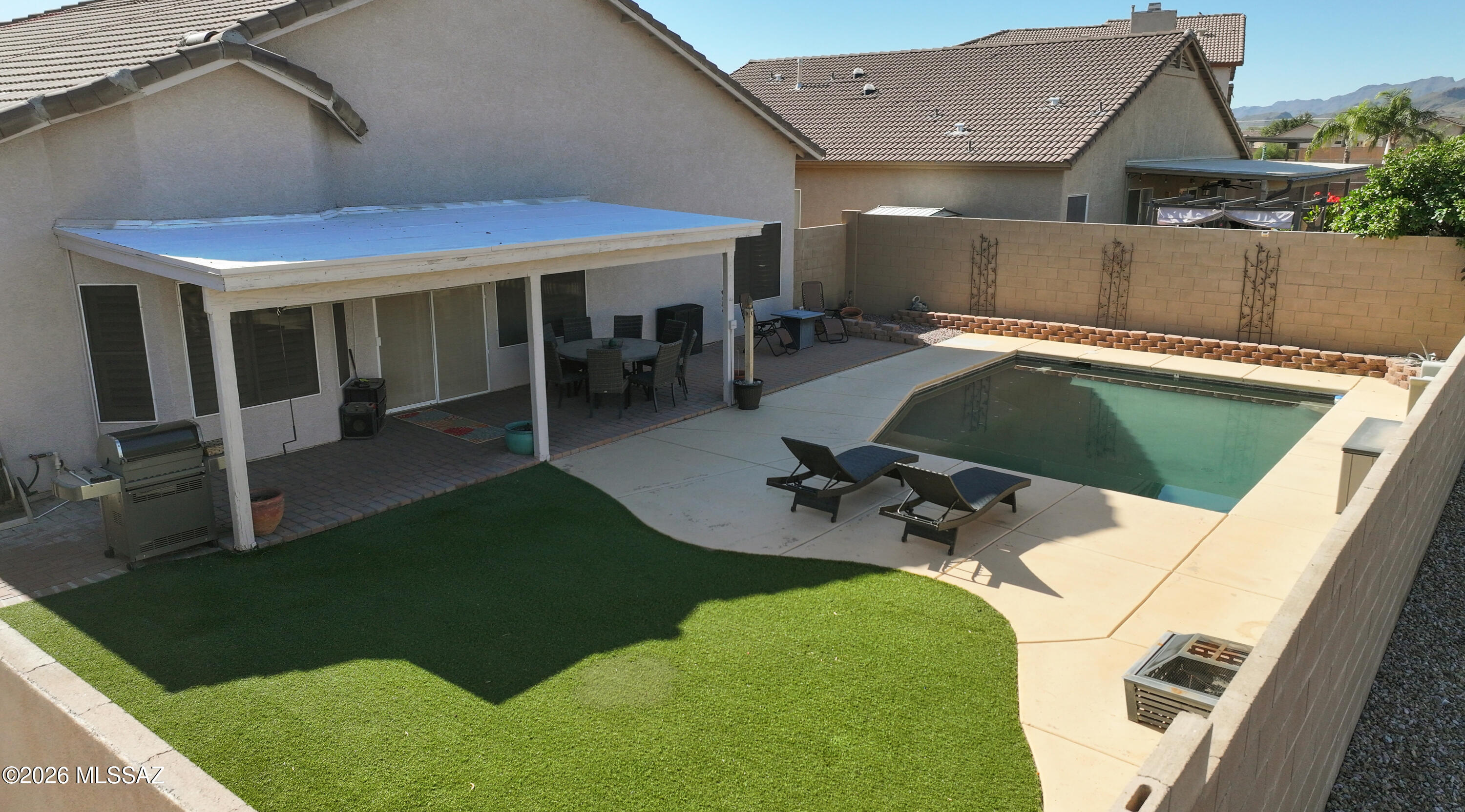 9175 N Sugar Foot Drive