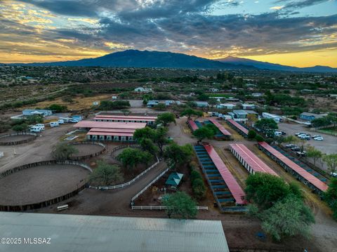 9525 E Graf Lane Tucson AZ 85730