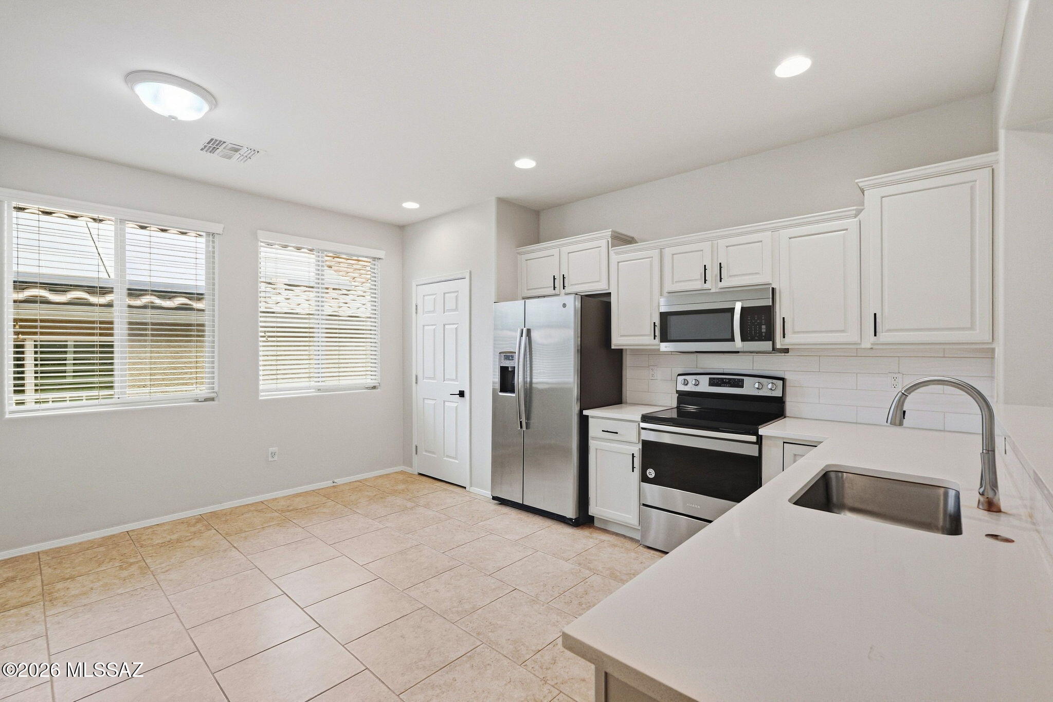 10688 E Sanctuary Ridge Lane