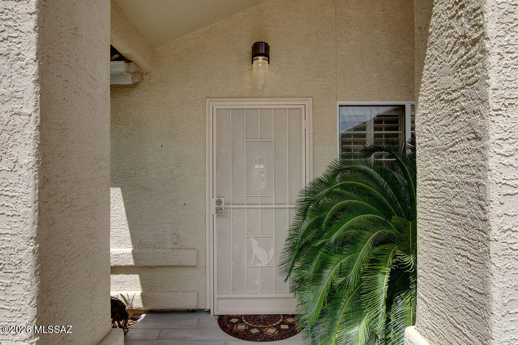 65622 E Rocky Trail Drive