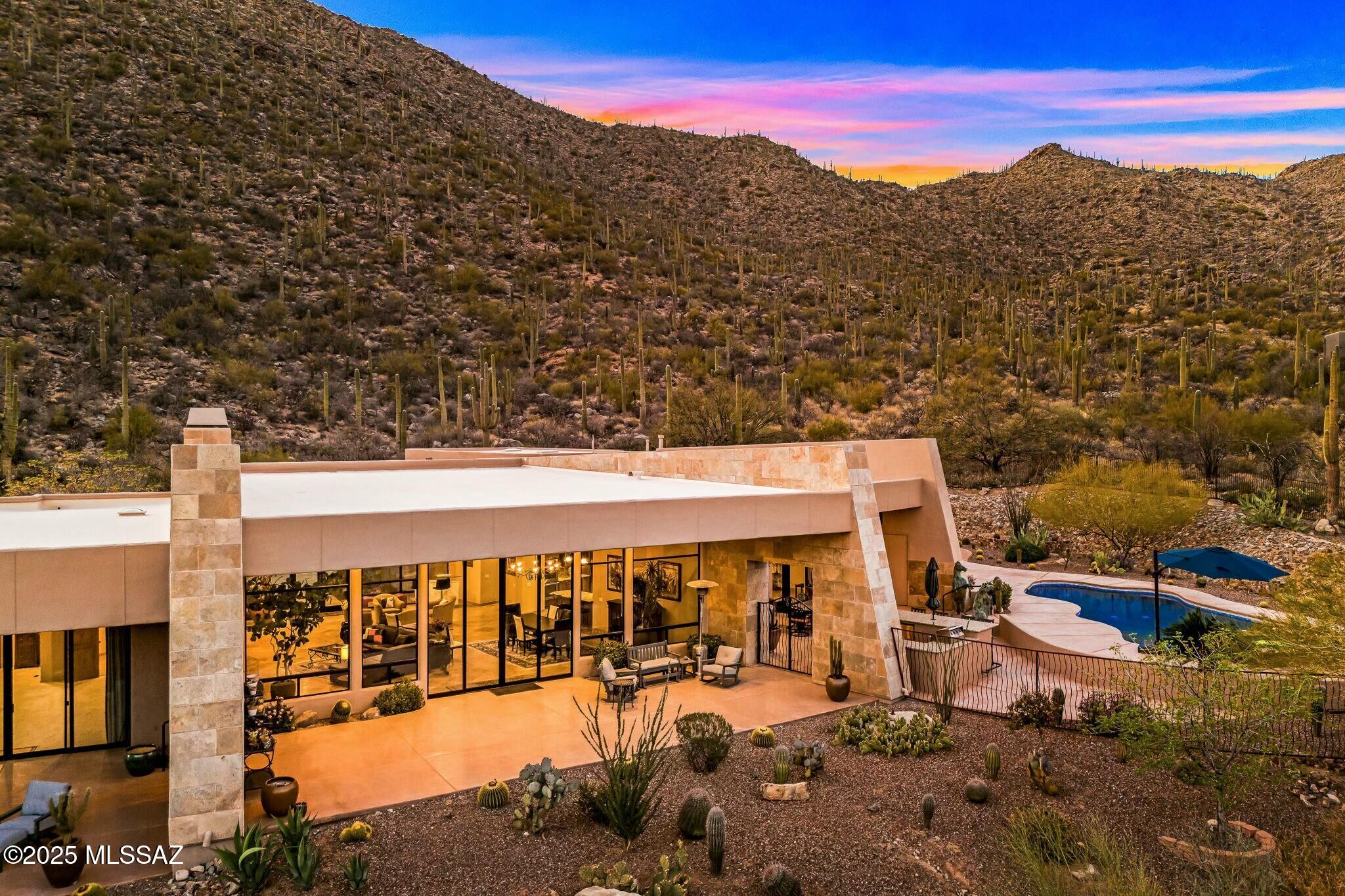 Canyon Pass III At Dove Mountain (111-181) - Residential