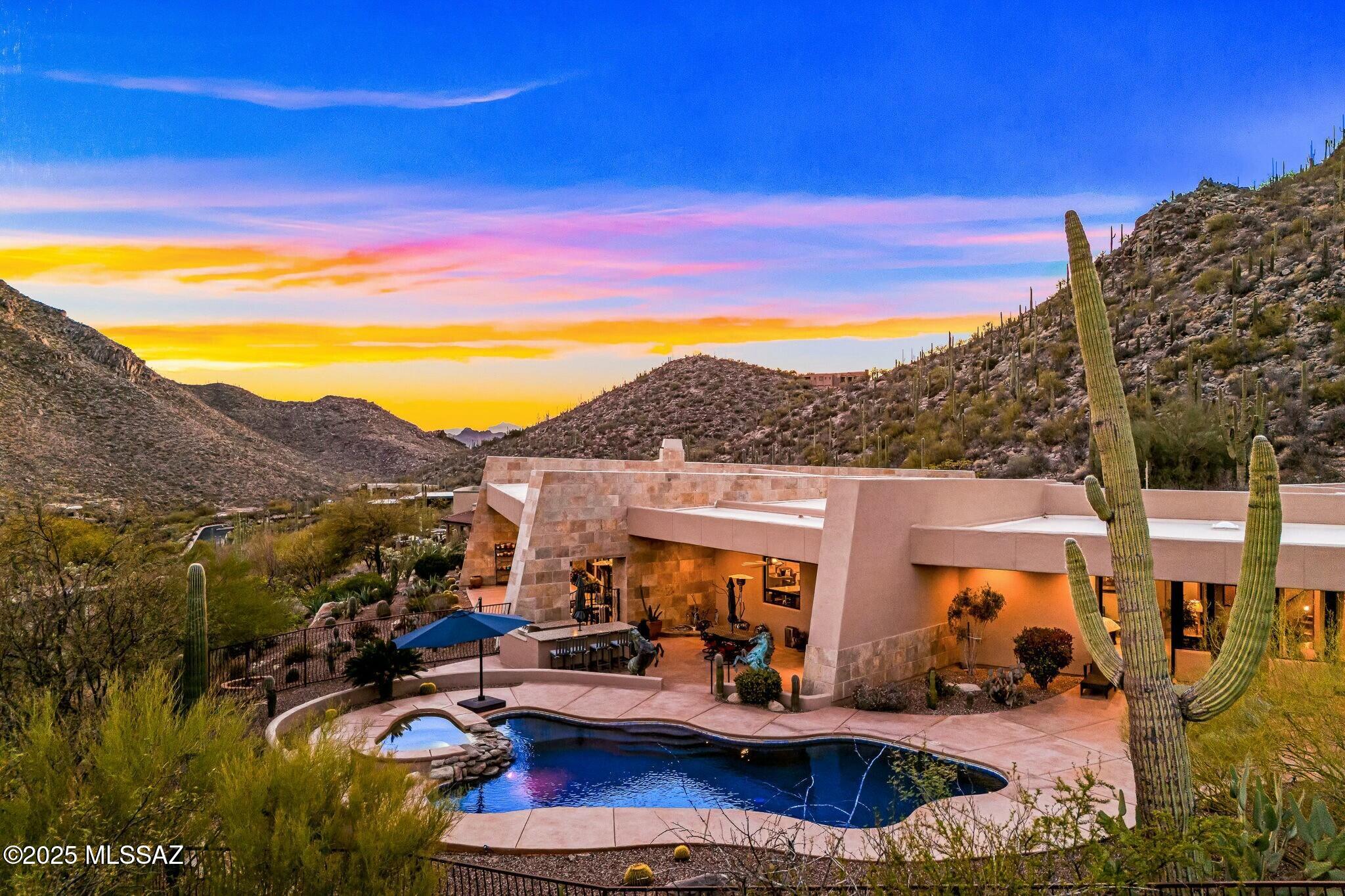 Canyon Pass III At Dove Mountain (111-181) - Residential