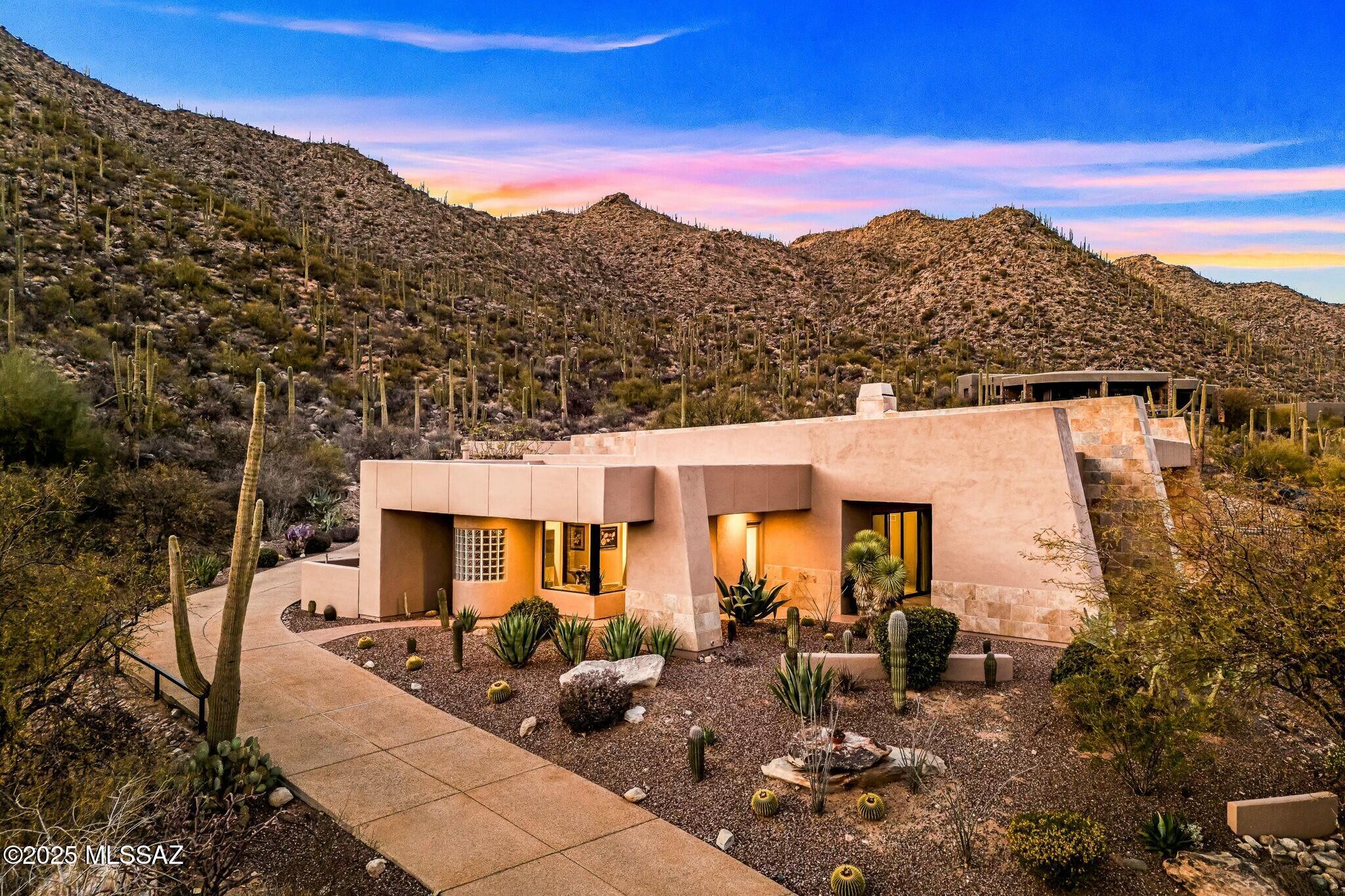 Canyon Pass III At Dove Mountain (111-181) - Residential