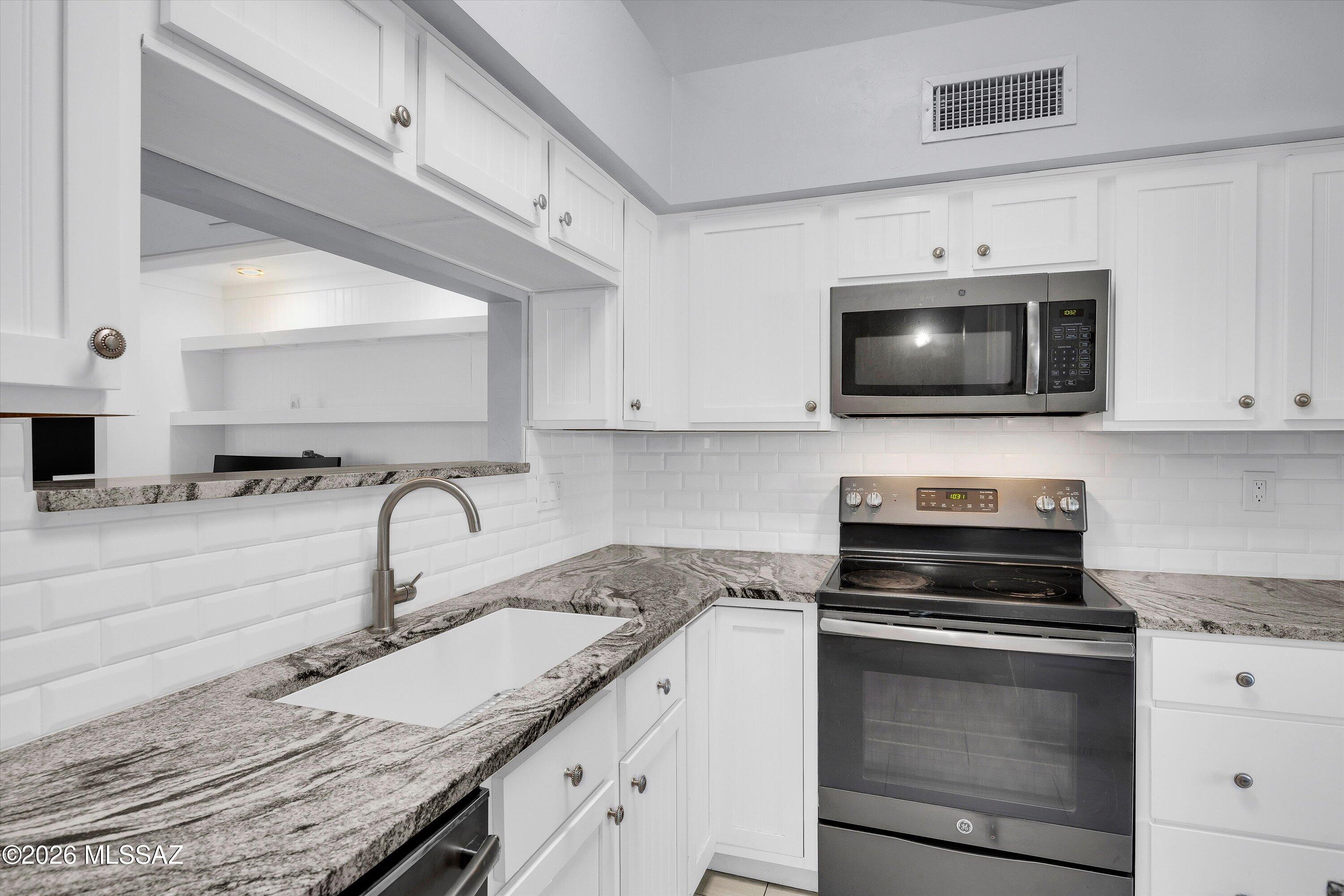 Grove Pointe (1-56) - Residential
