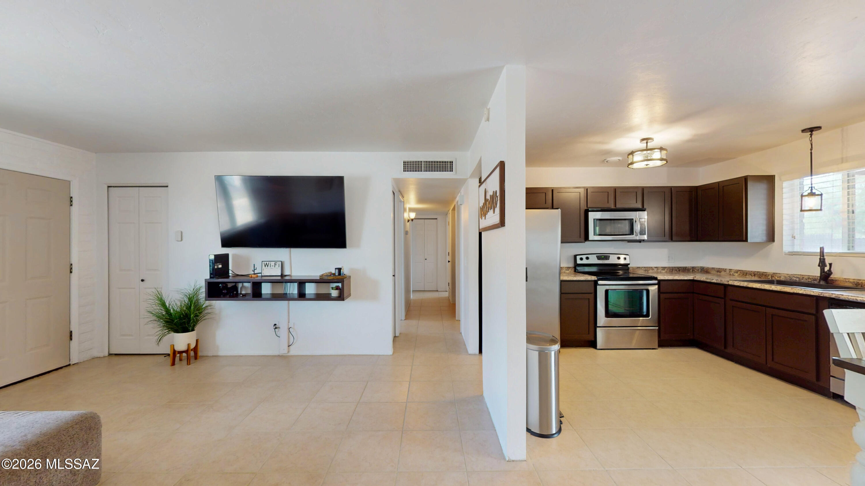 Casas Adobes Park (94-194) - Residential