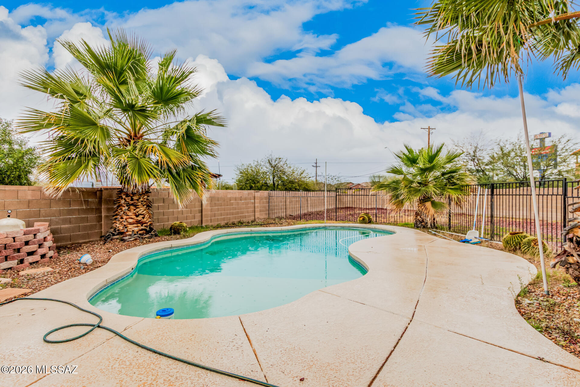 8509 E Sarnoff Ridge Loop