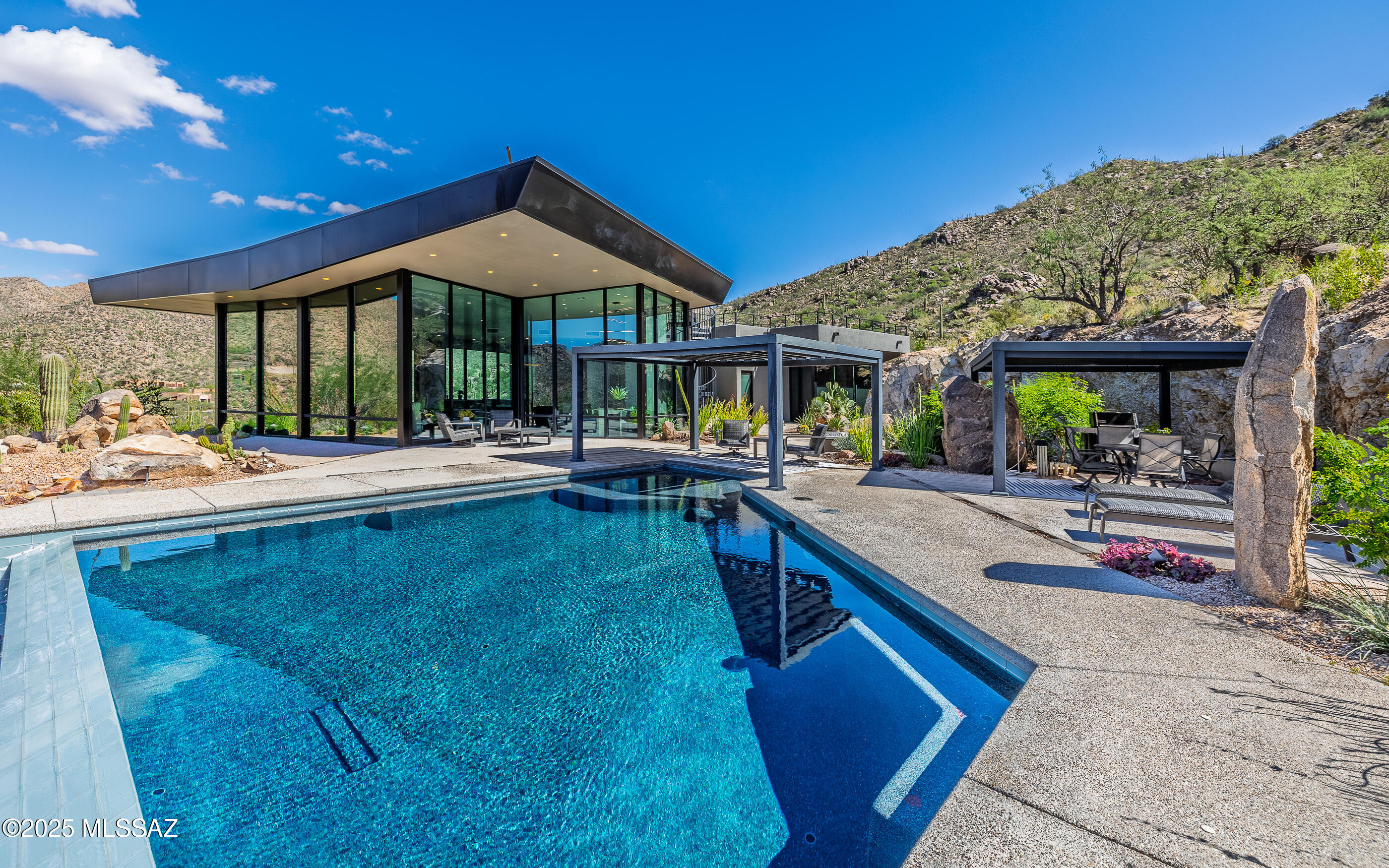 Canyon Pass At Dove Mountain - Residential