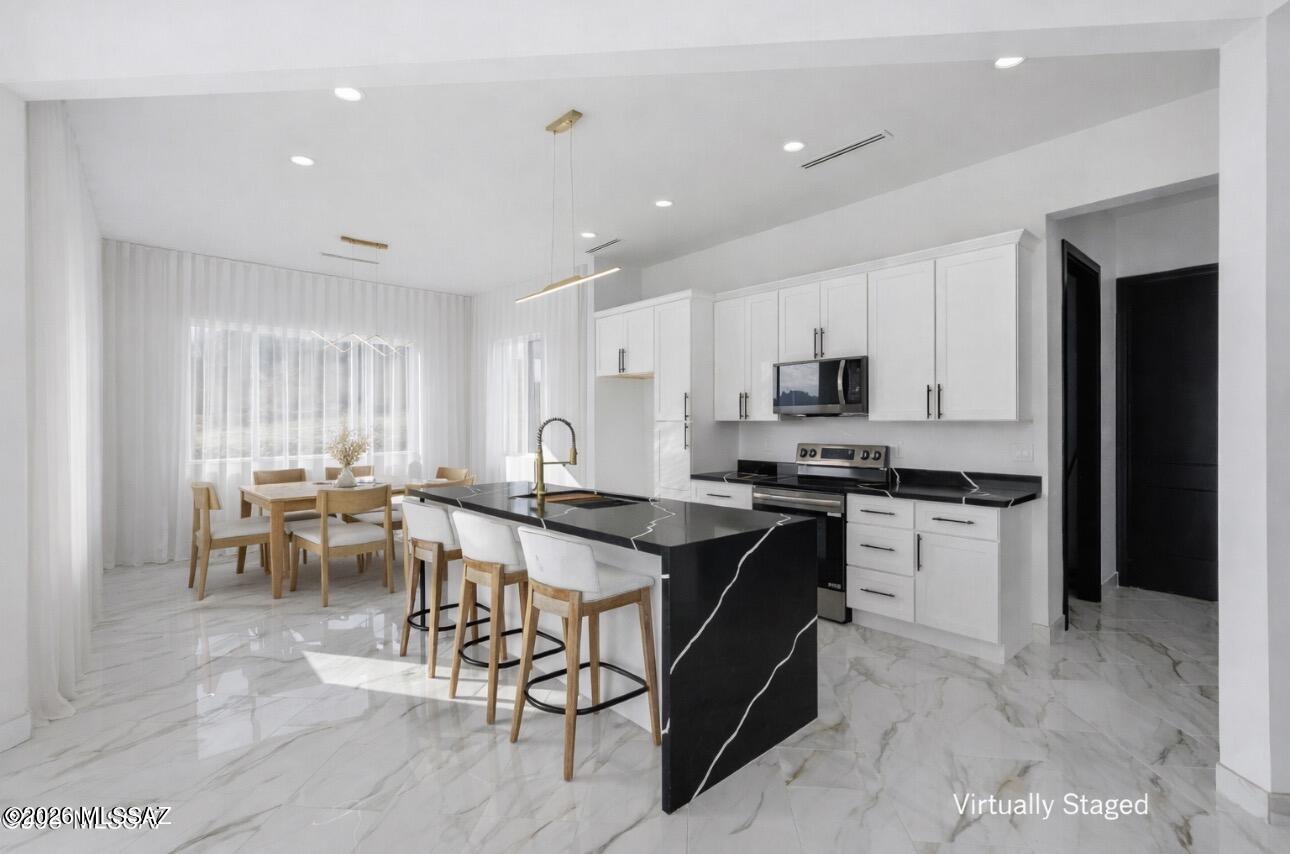 Rio Rico Villas 11 - Residential
