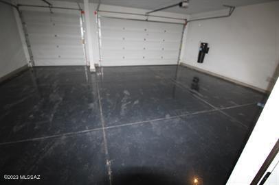 Gladden Farms Block 31 - Residential Lease