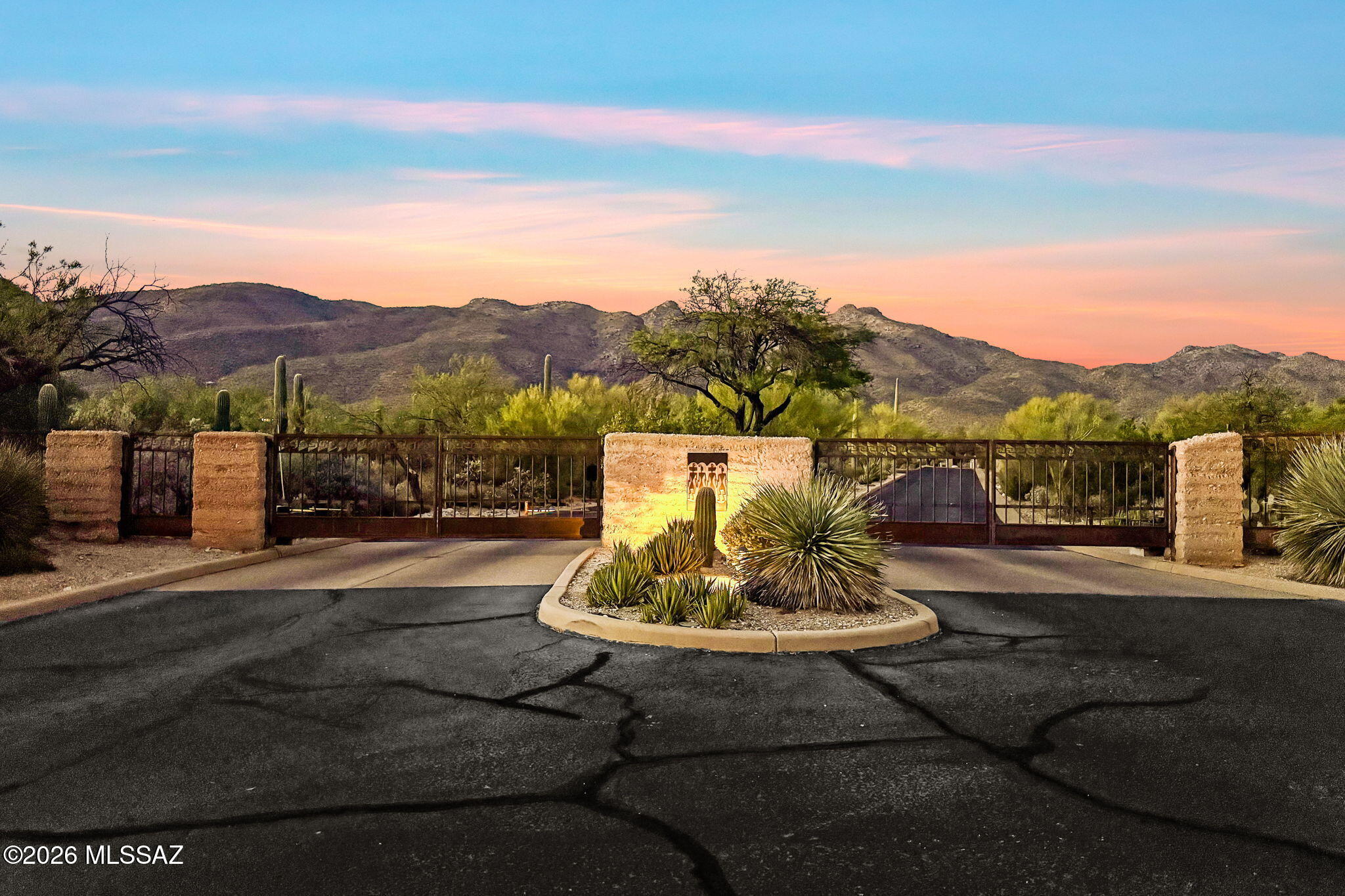 5282 N Sonoran Canyon 32