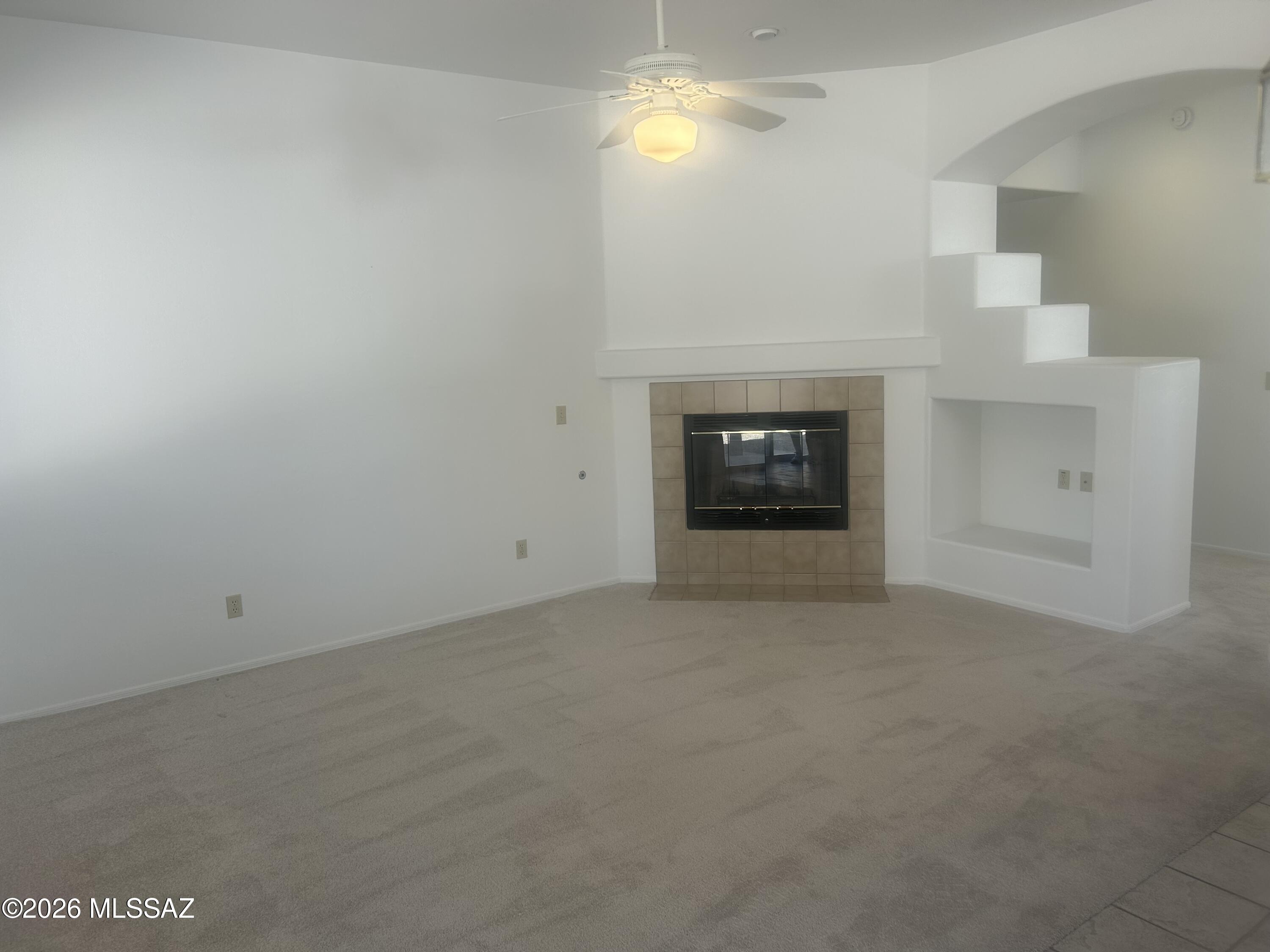 6476 N Shadow Bluff Drive