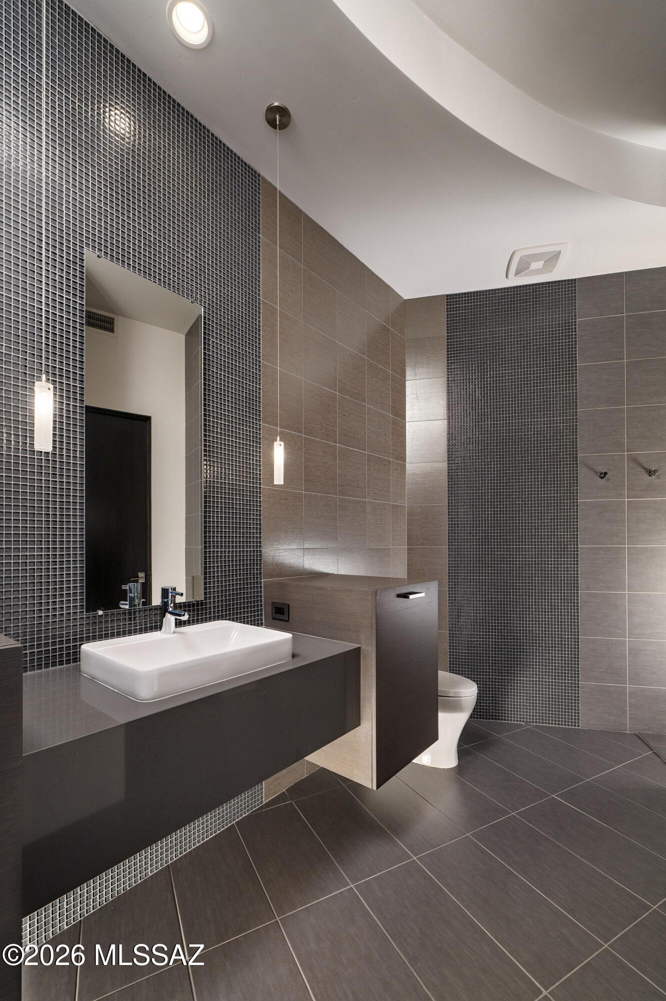 Stone Canyon IV - Residential